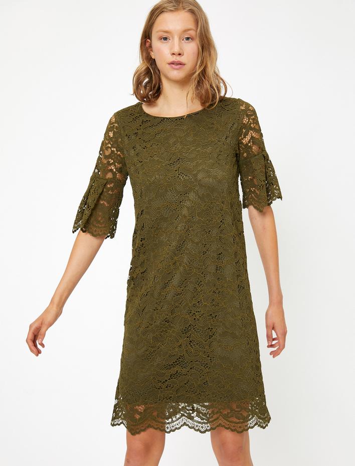  Dantel Detaylı Elbise
