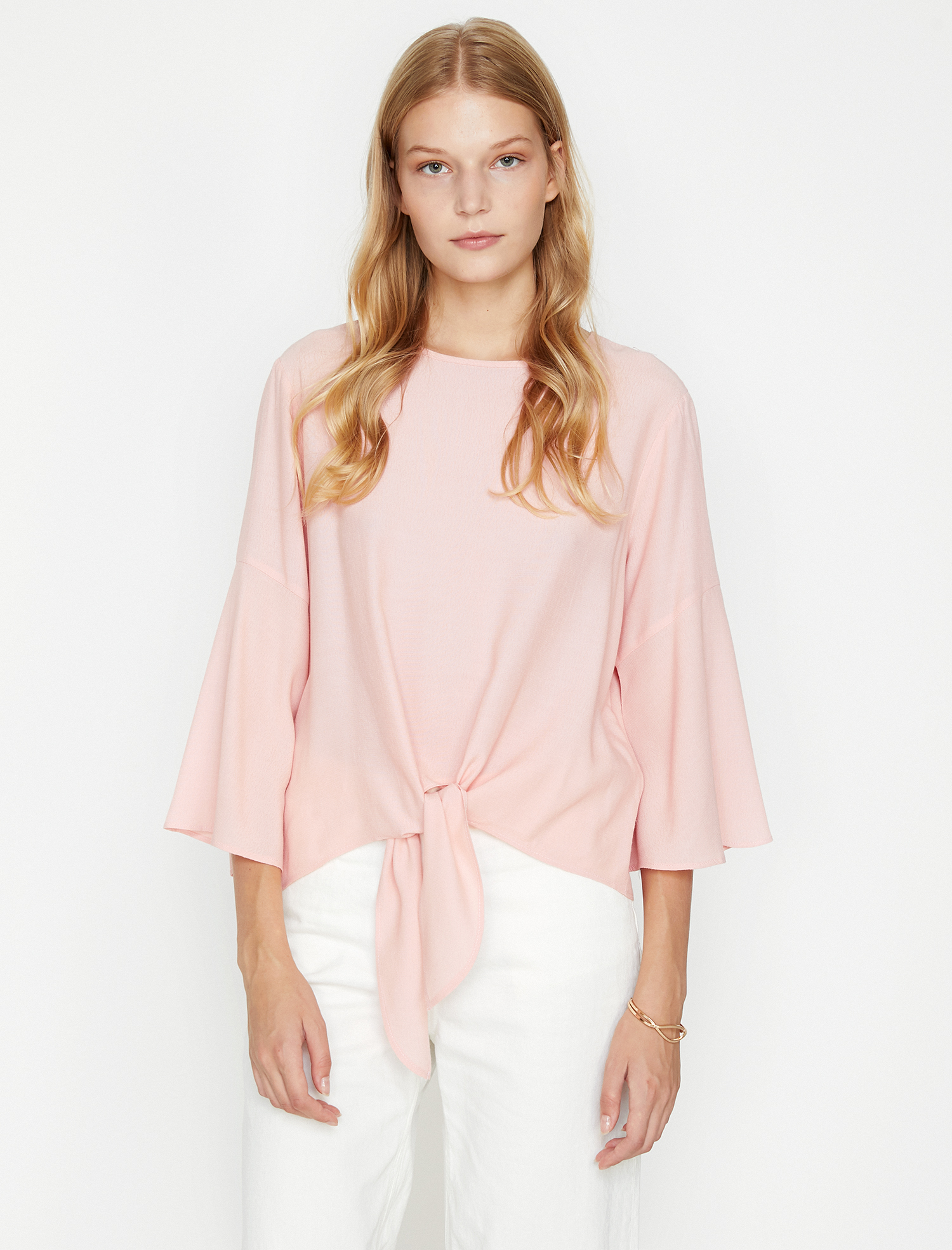   Bağlama Detaylı Bluz