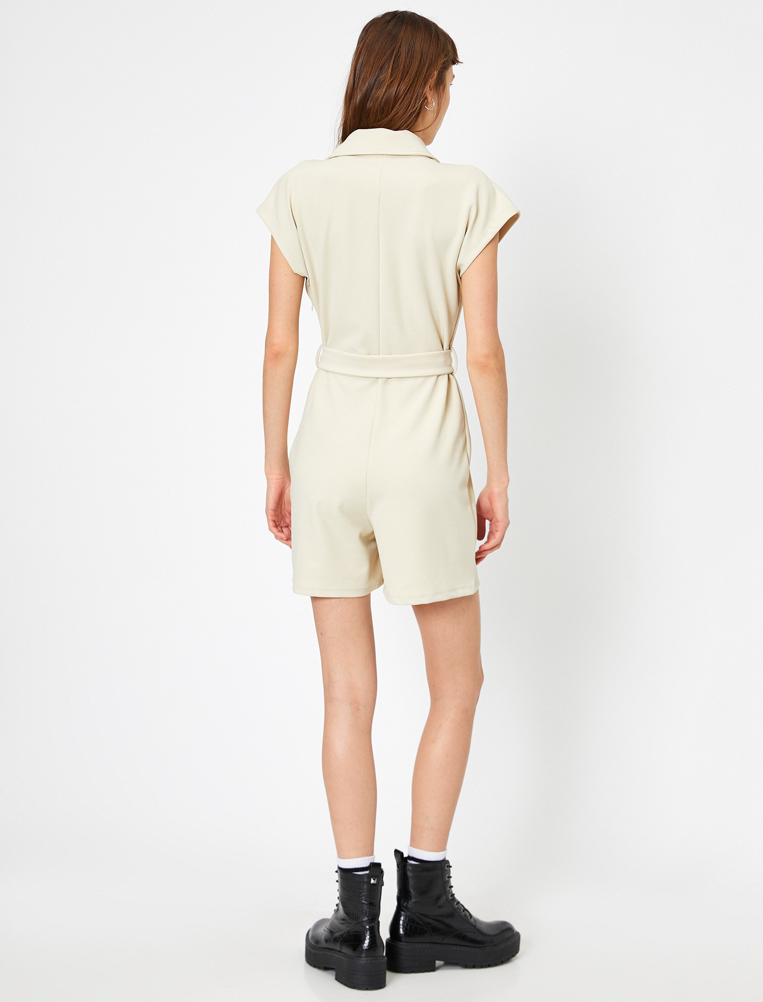   Düğme Detaylı Tulum