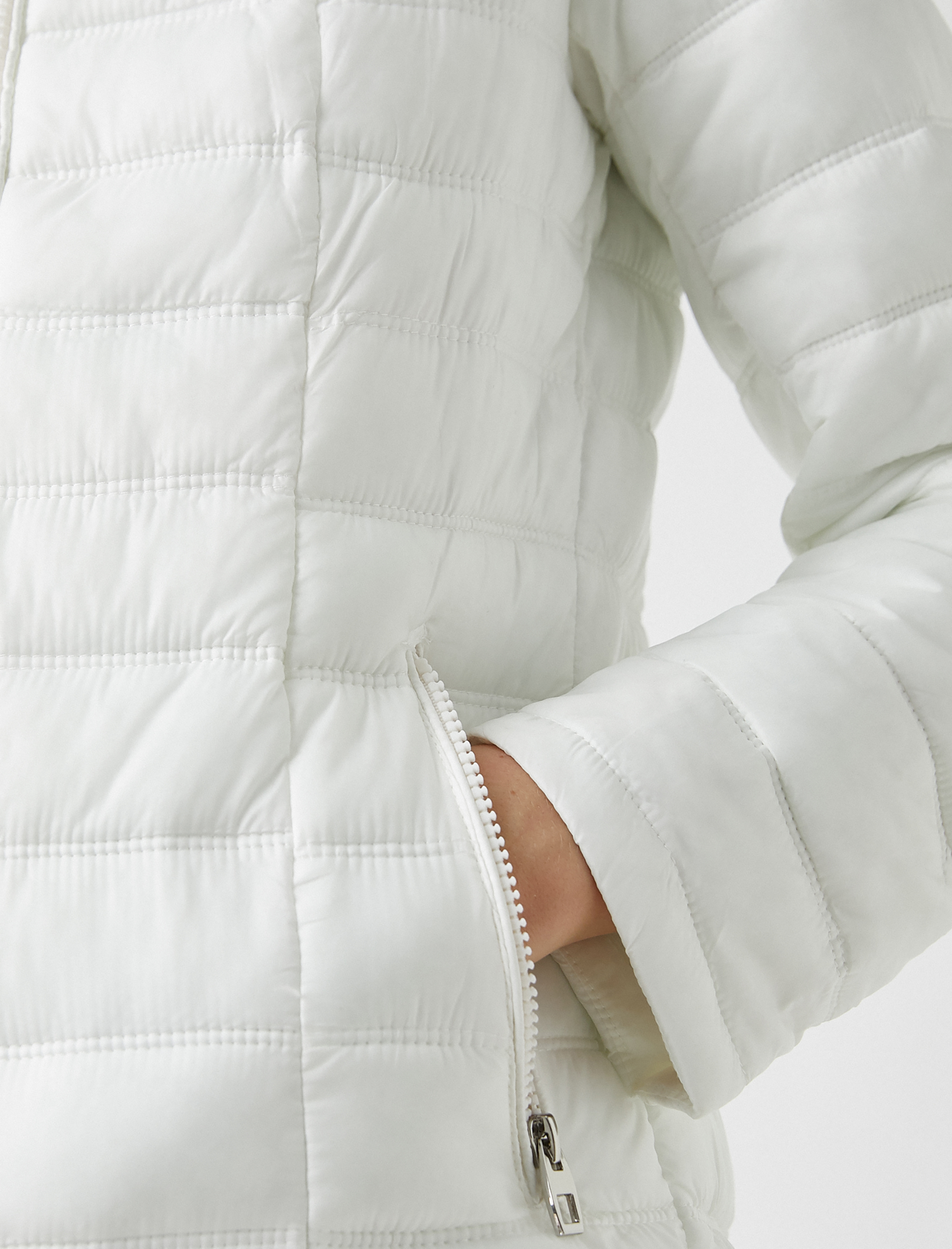   Dik Yaka Şişme Anorak Mont