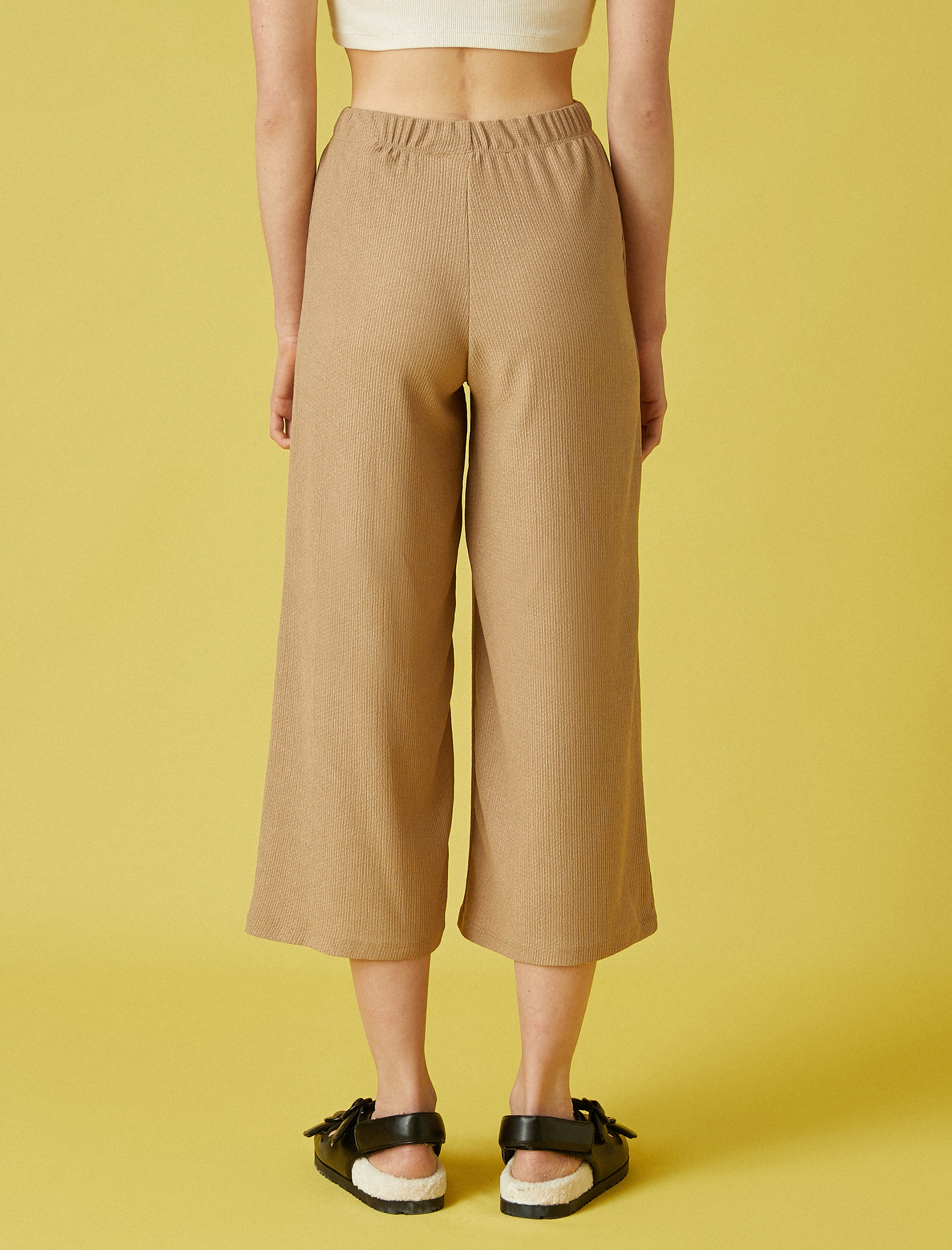   Kısa Pantolon Geniş Paça