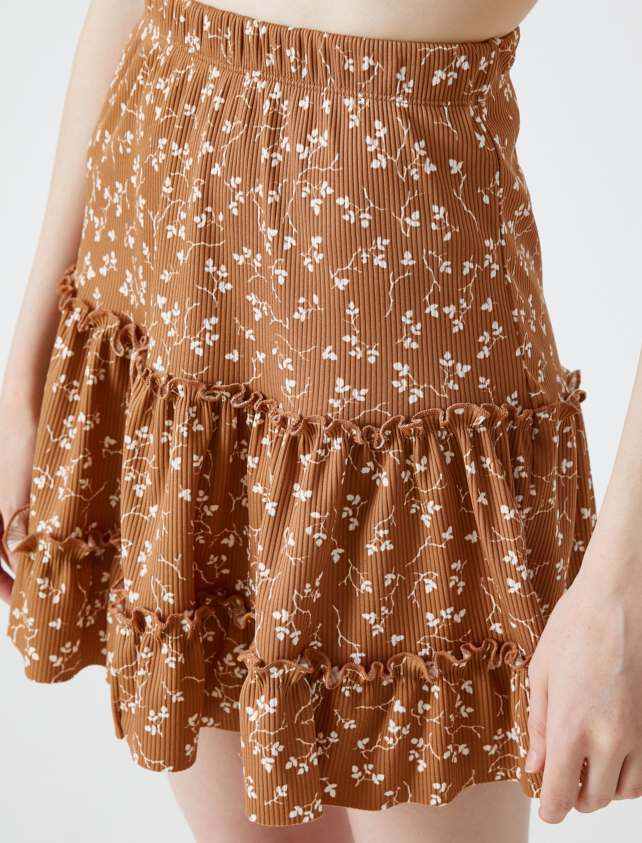 Çiçekli Etek Mini