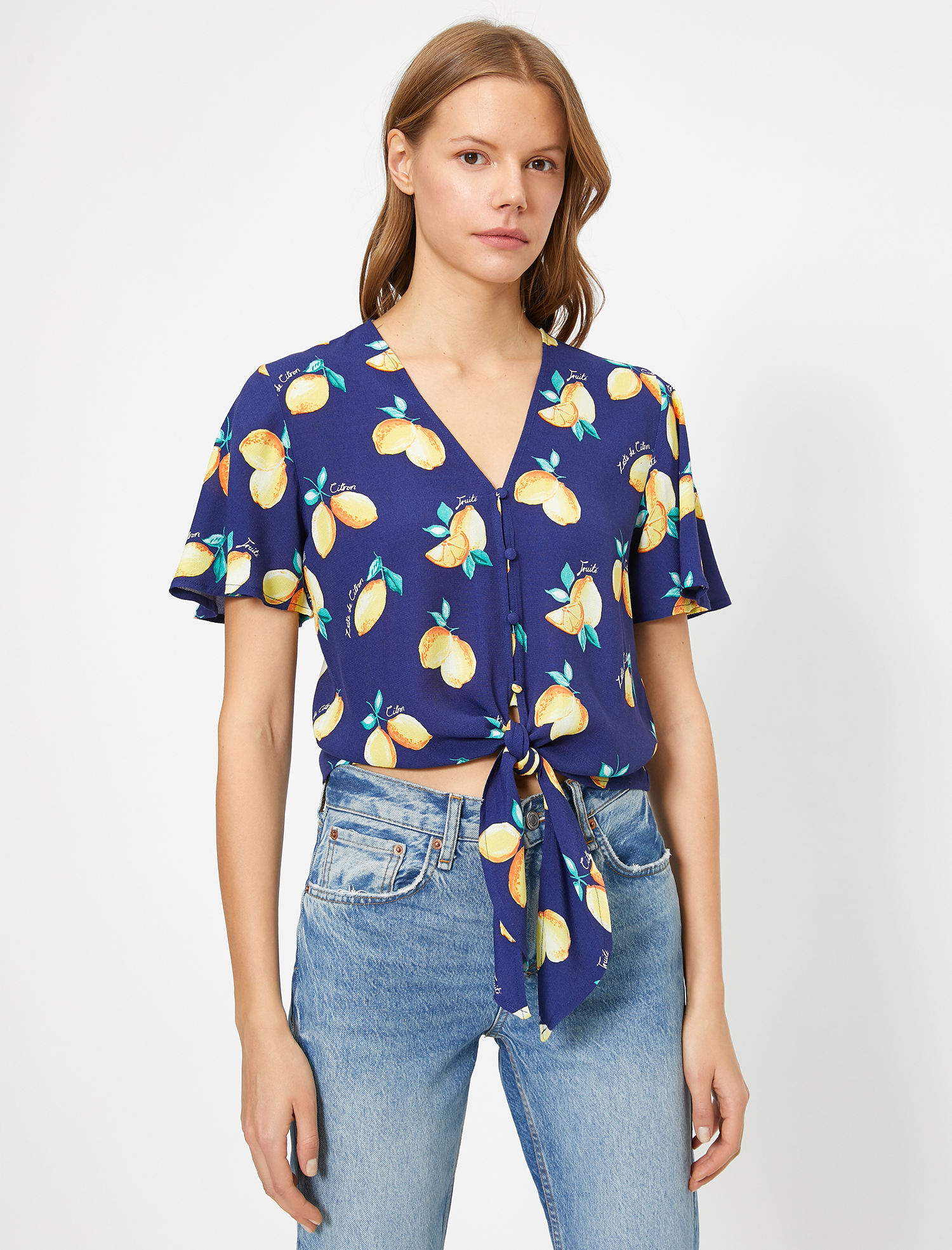   Desenli Bağlama Detaylı Gömlek