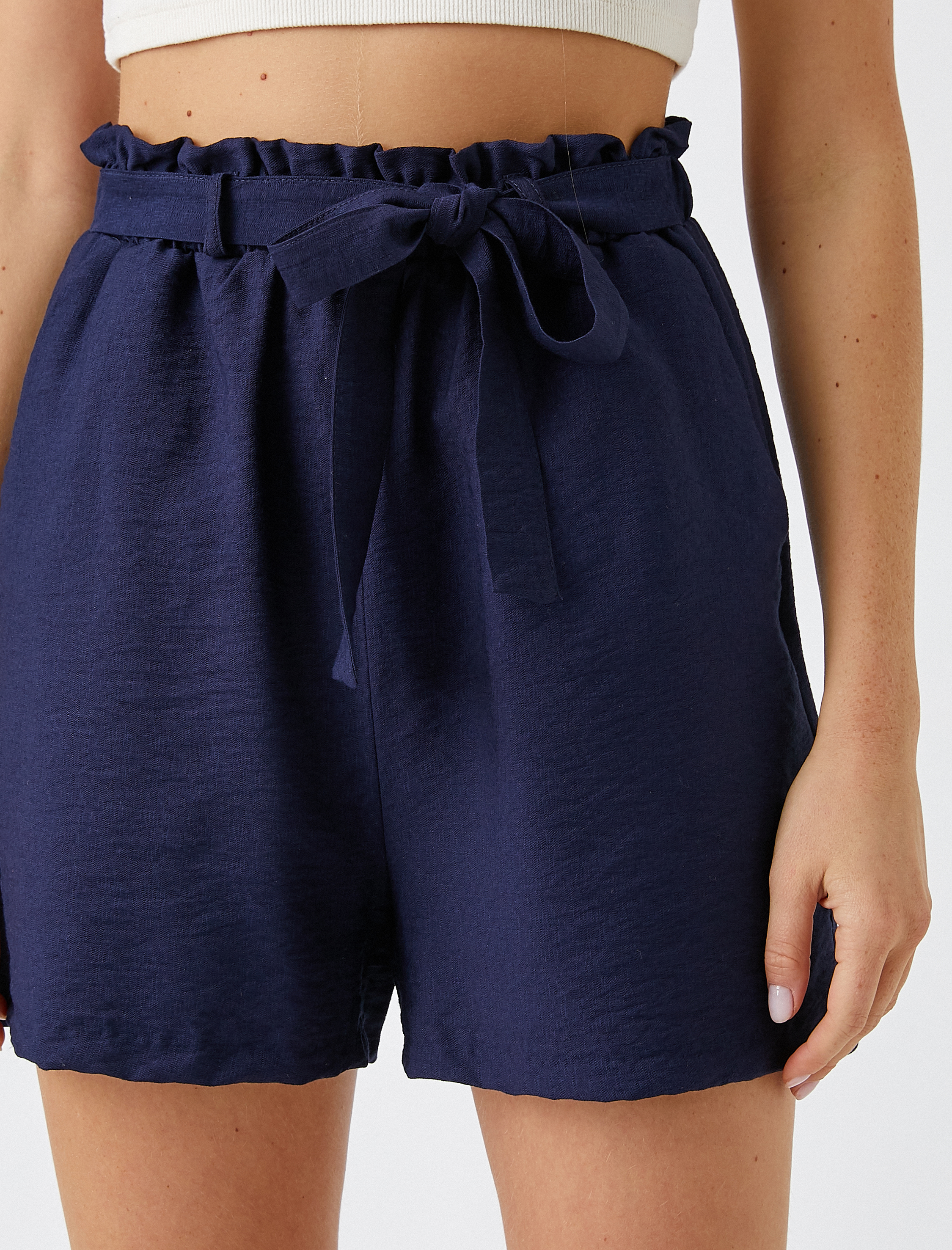   Beli Bağlamalı Yüksek Bel Şort