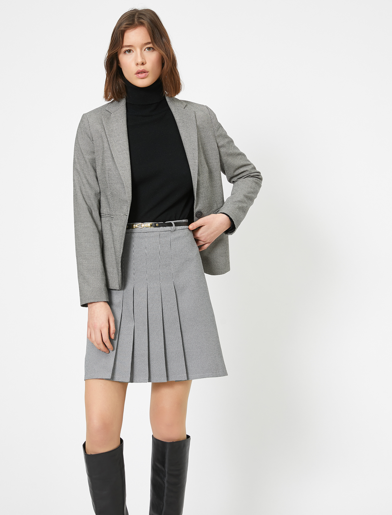   Kemer Detaylı Pileli Etek