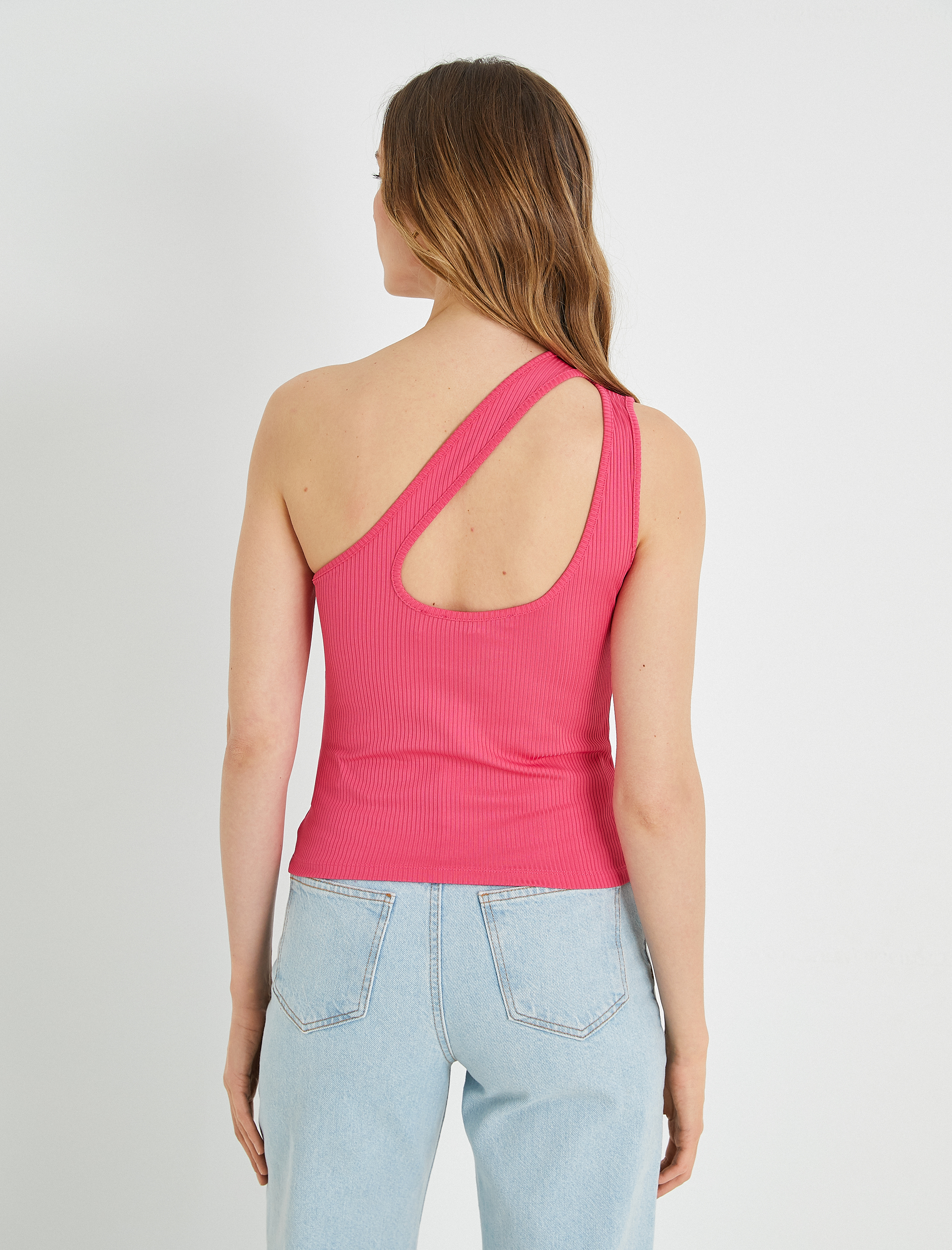   Tek Omuz Atlet Pencere Detaylı