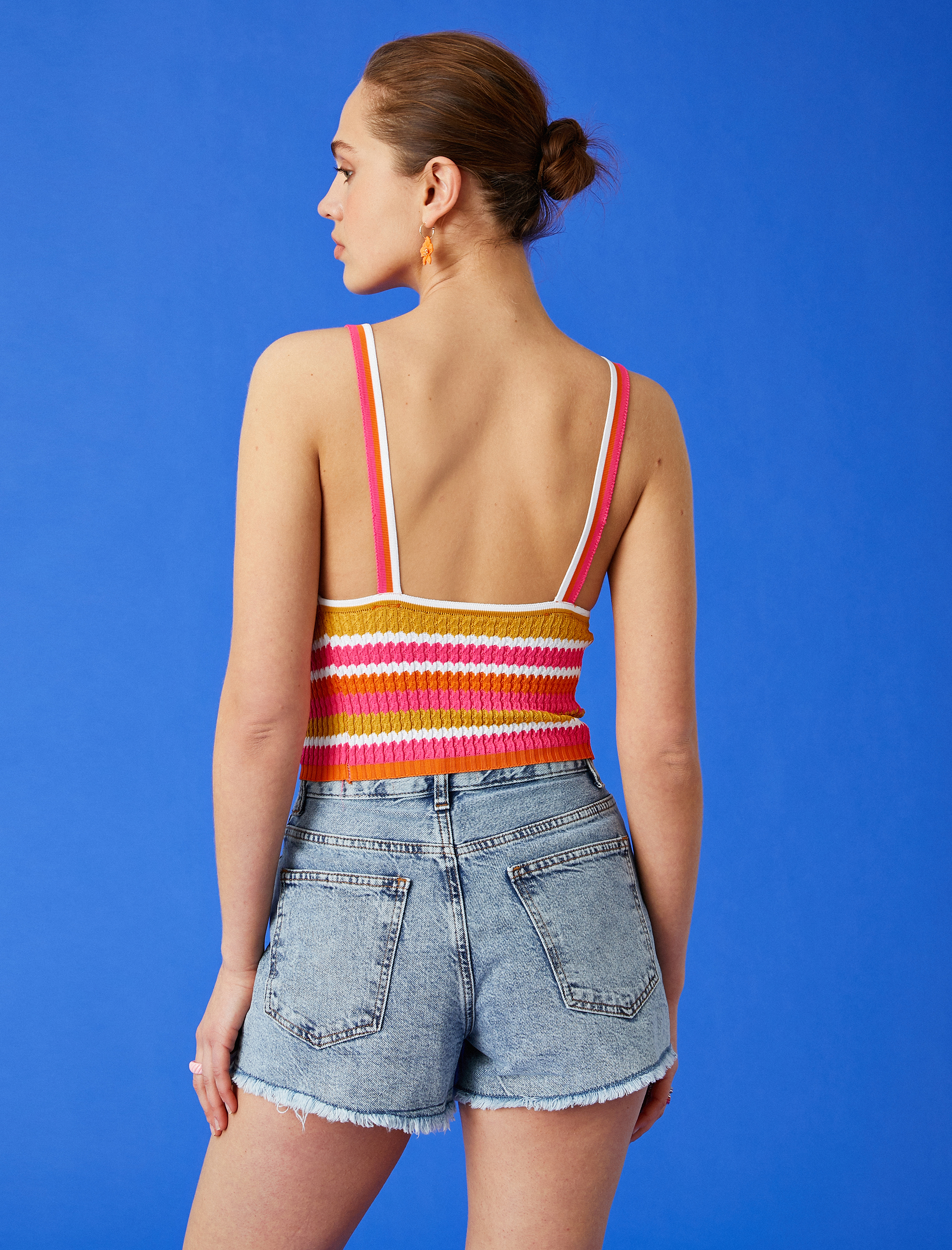   Crop Atlet V Yaka İnce Askılı