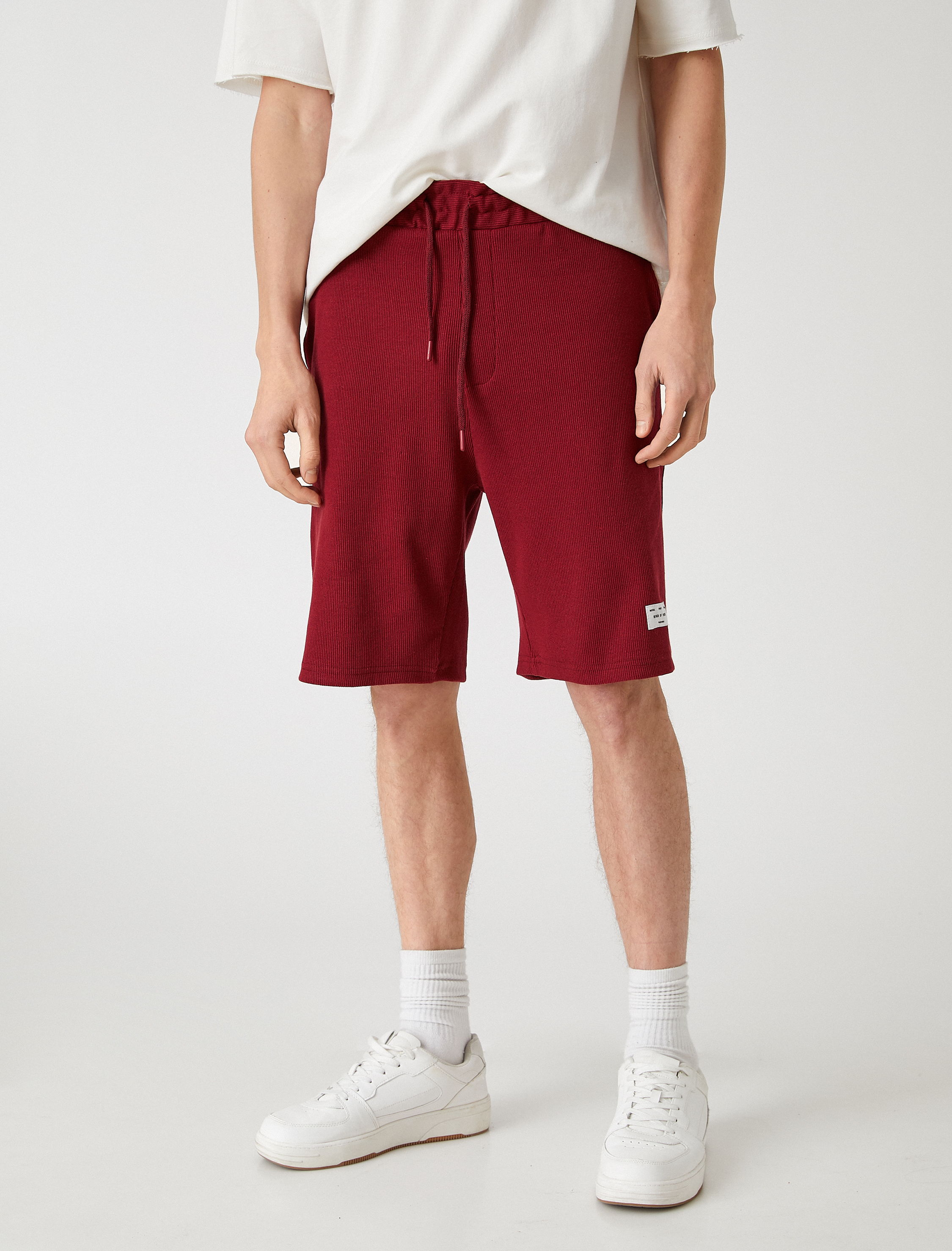   Etiketli Basic Şort