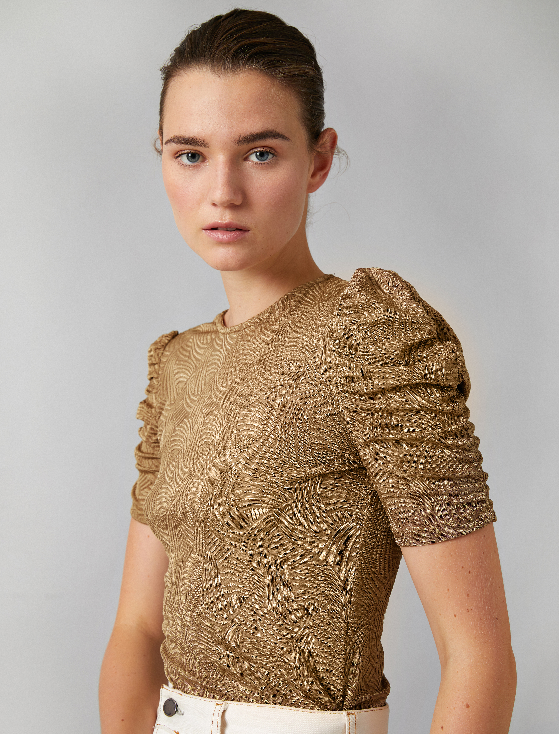   Bisiklet Yaka Kısa Kollu Omuz Detaylı Bluz