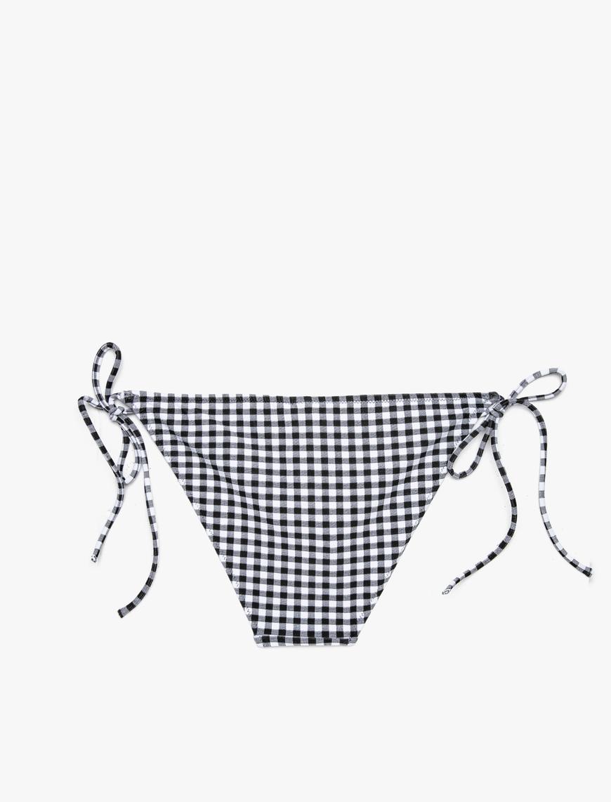   Kareli Bikini Altı