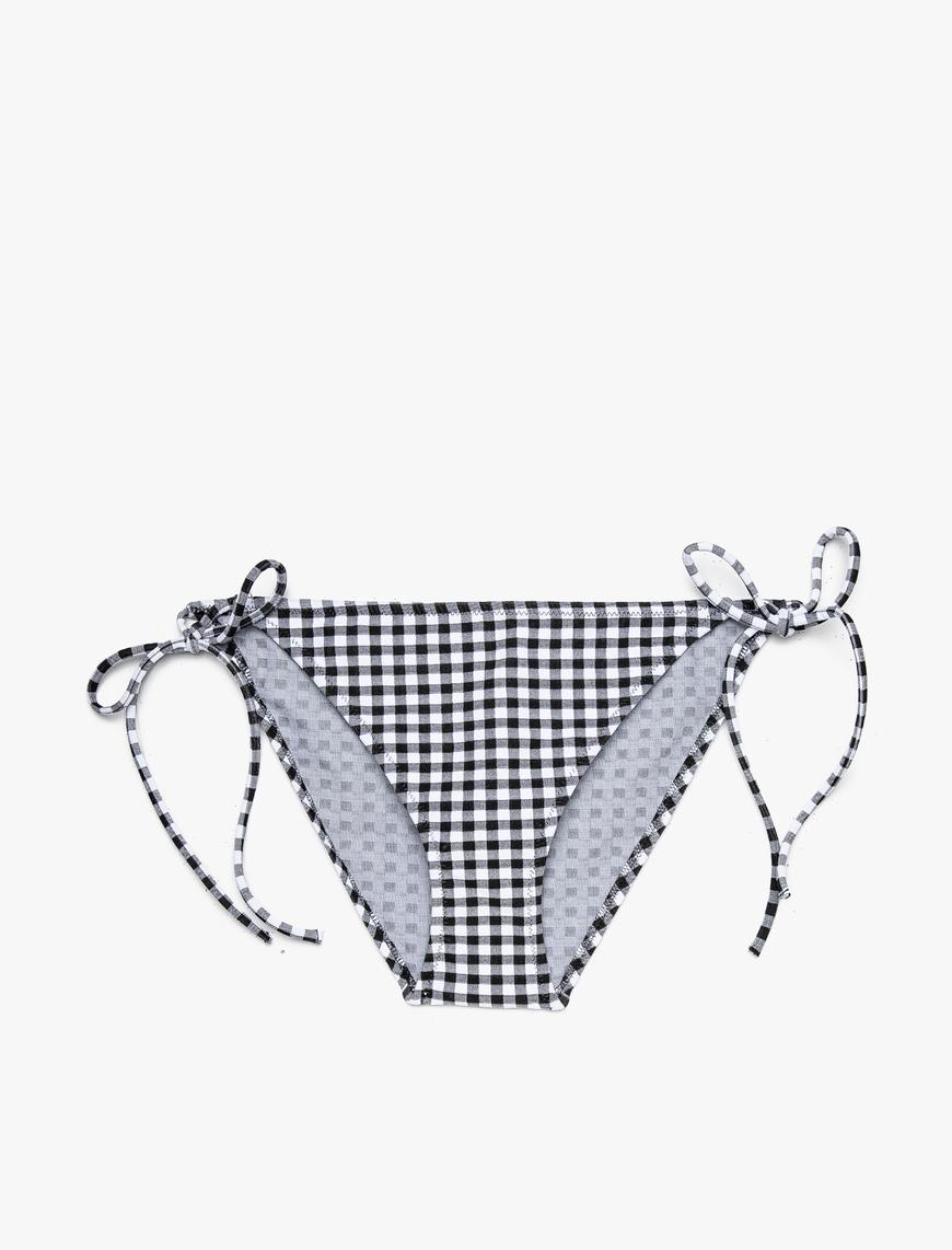   Kareli Bikini Altı