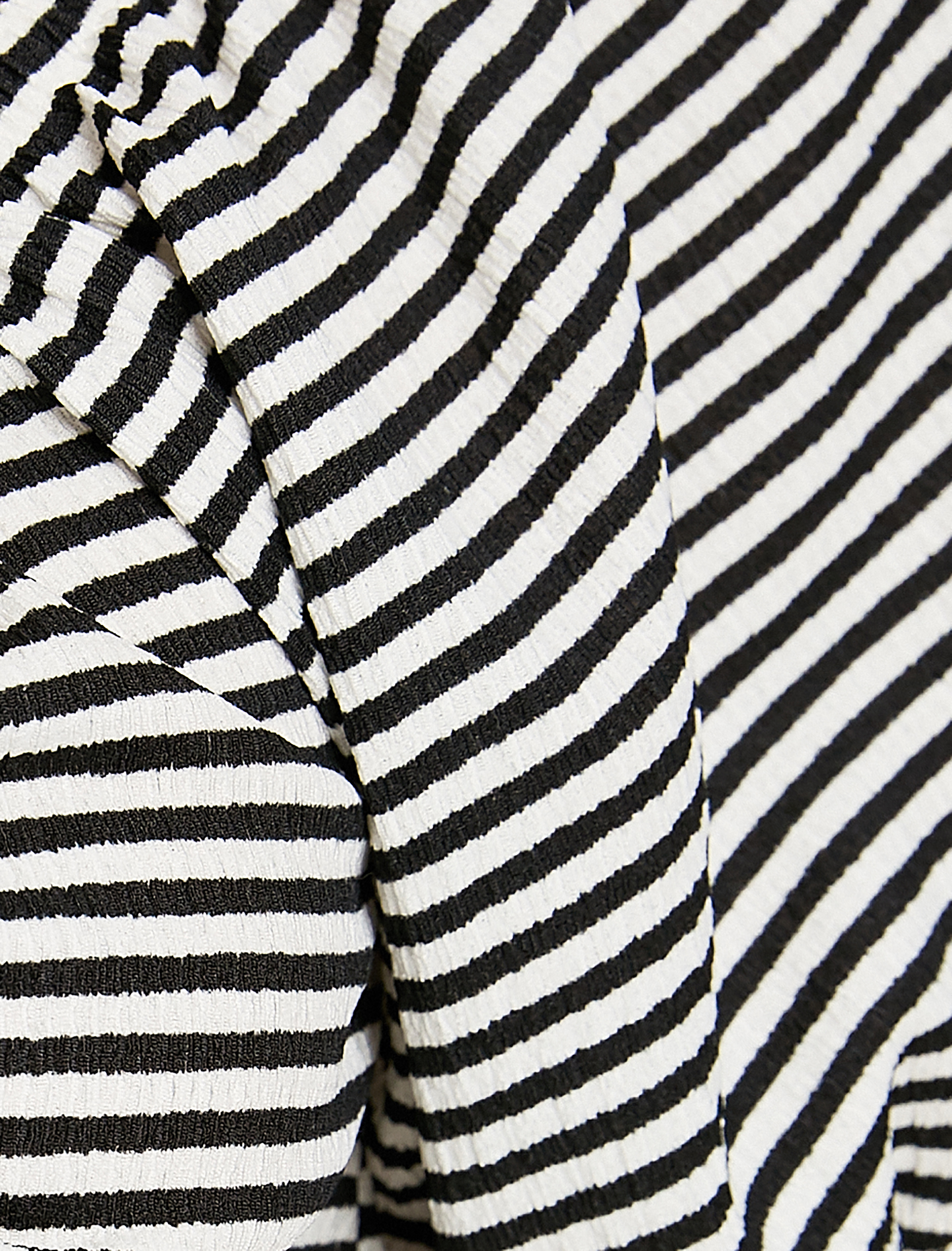   Büzgülü Crop Tişört