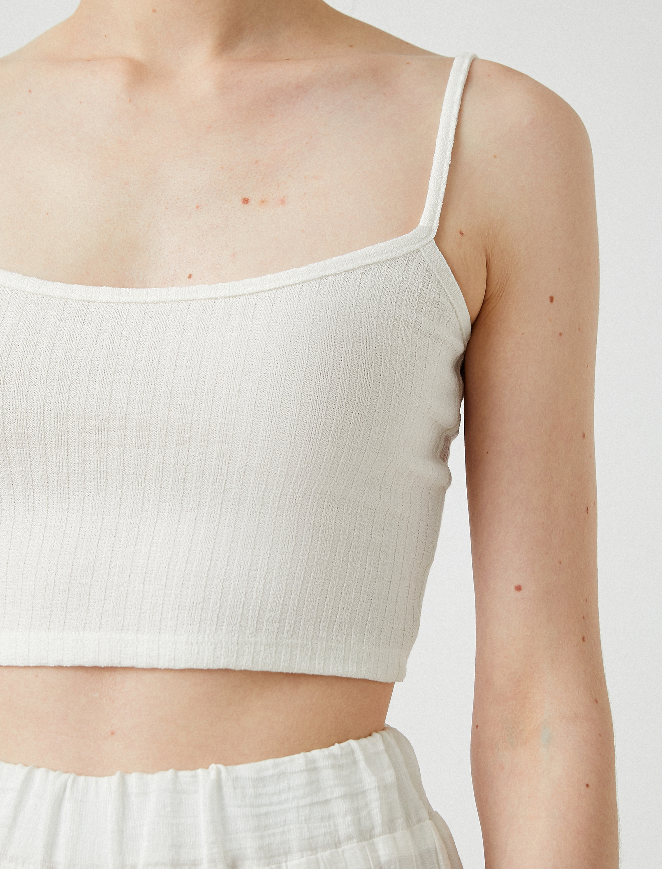   Crop Atlet İnce Askılı U Yaka