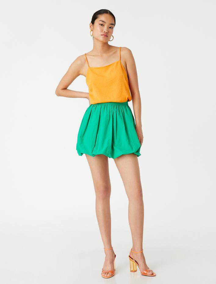  İnce Askılı Kare Yaka Atlet Saten Görünümlü