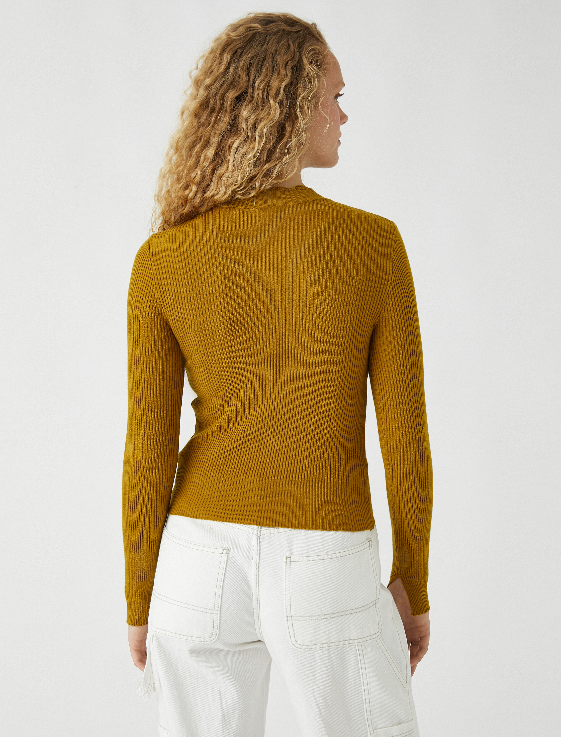   Yaka Detaylı Triko Kazak