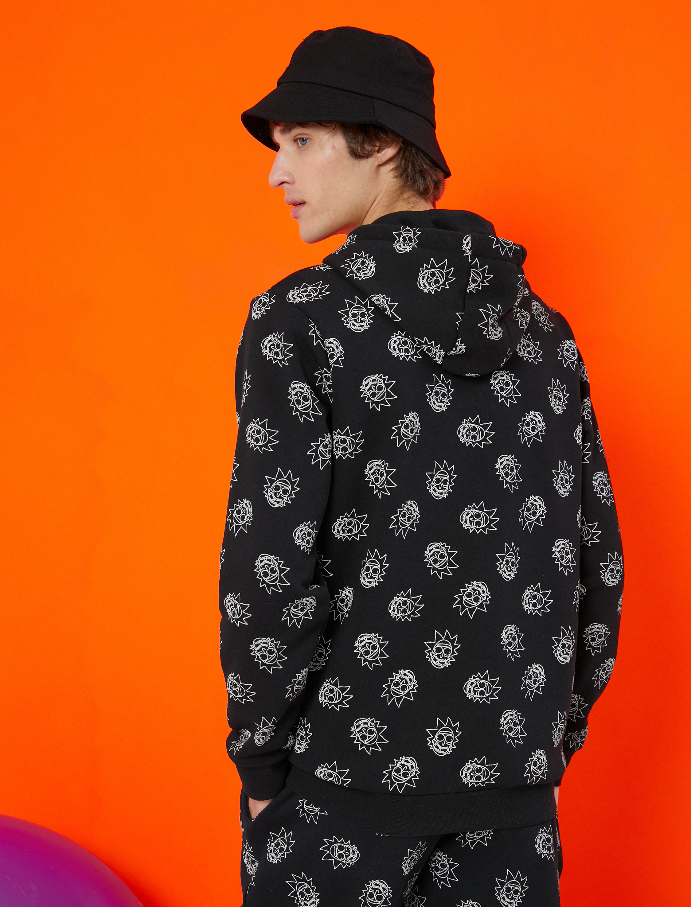   Rick and Morty Kapşonlu Sweatshirt Şardonlu Lisanslı Baskılı