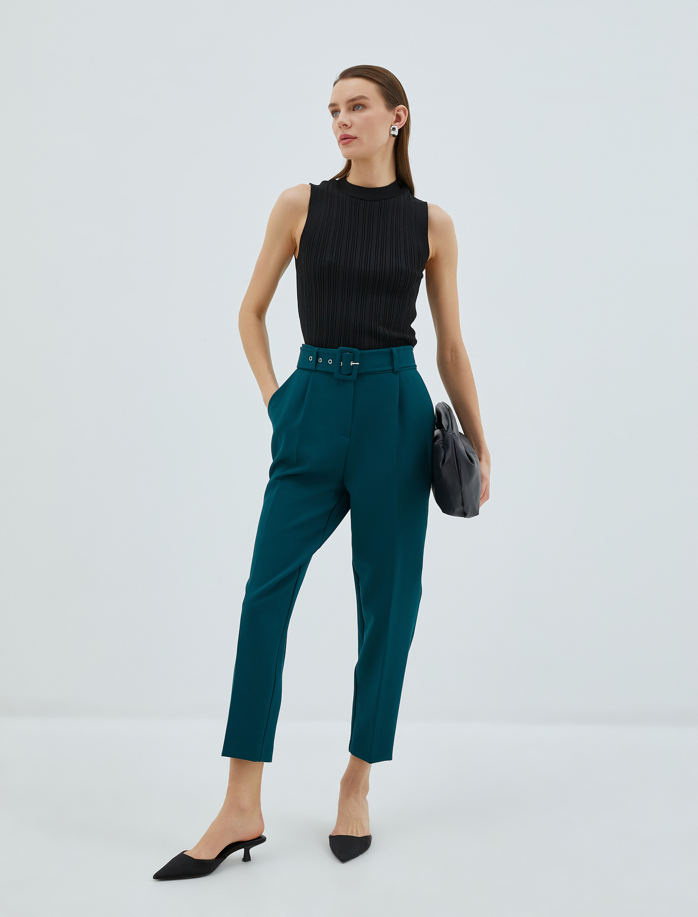   Yüksek Bel Kumaş Pantolon Düz Paça Kemerli