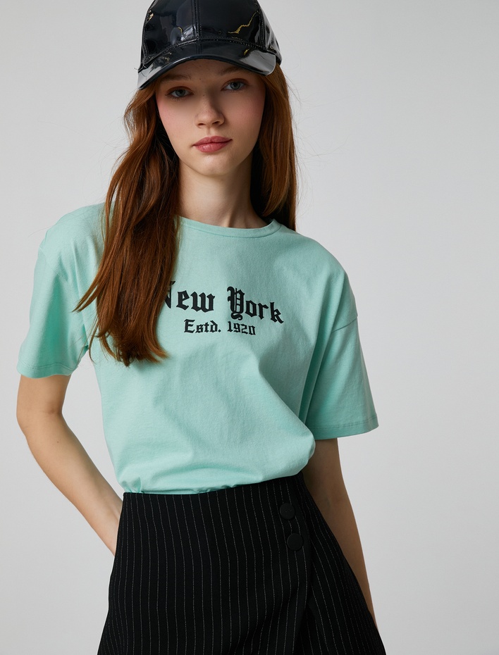  Kısa Kollu Tişört New York Baskılı Bisiklet Yaka