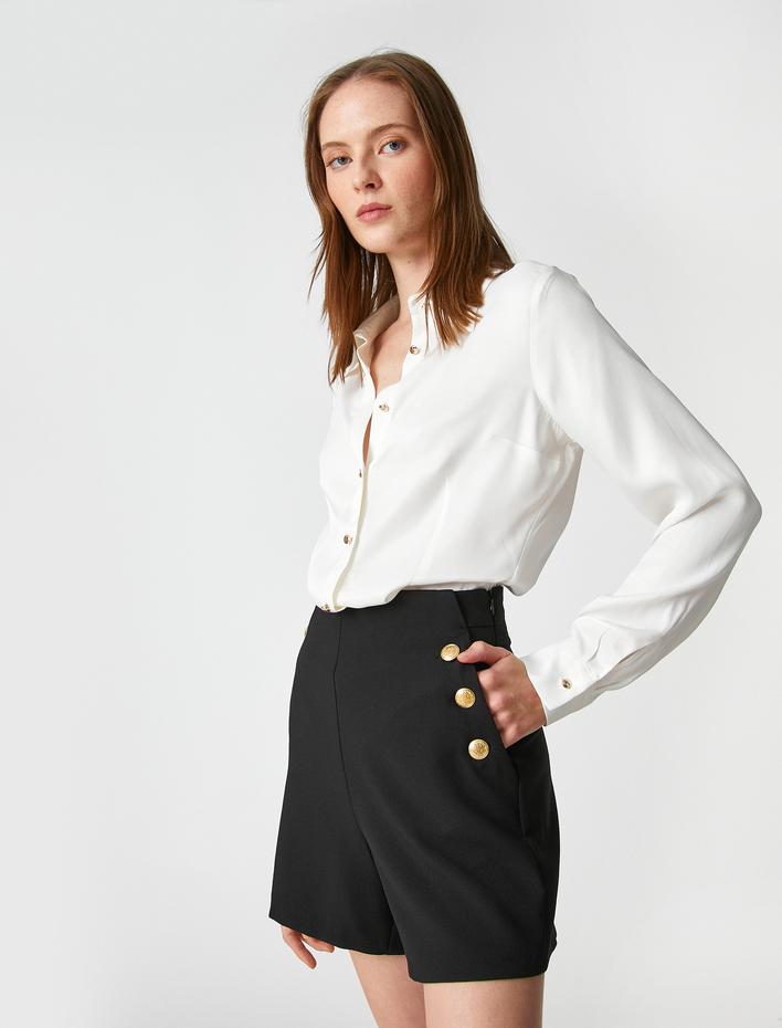  Mini Şort Arma Düğme Detaylı