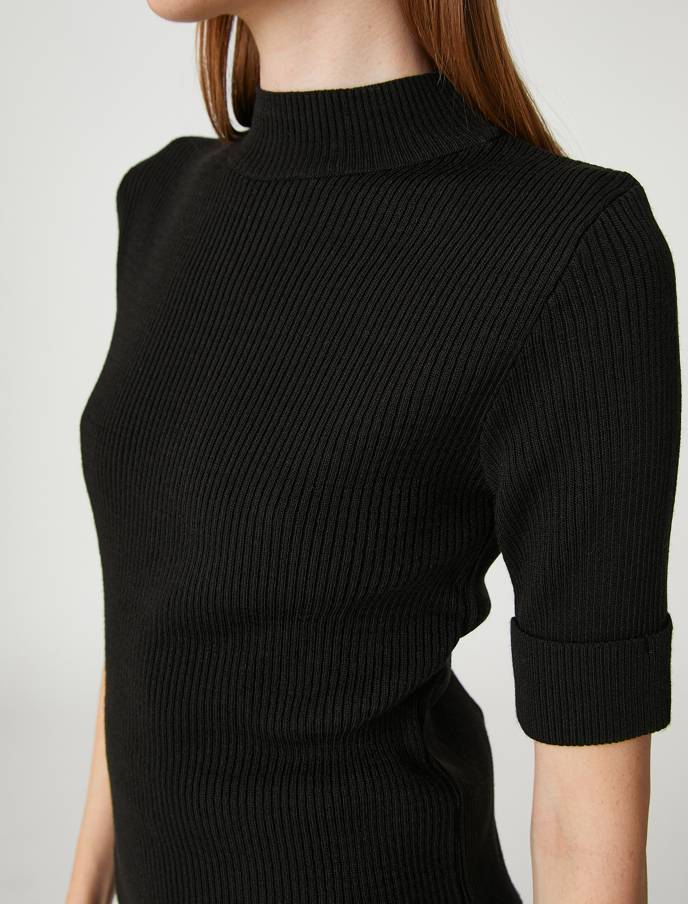   Kısa Kollu Kazak Yarım Balıkçı Yaka Ribanalı