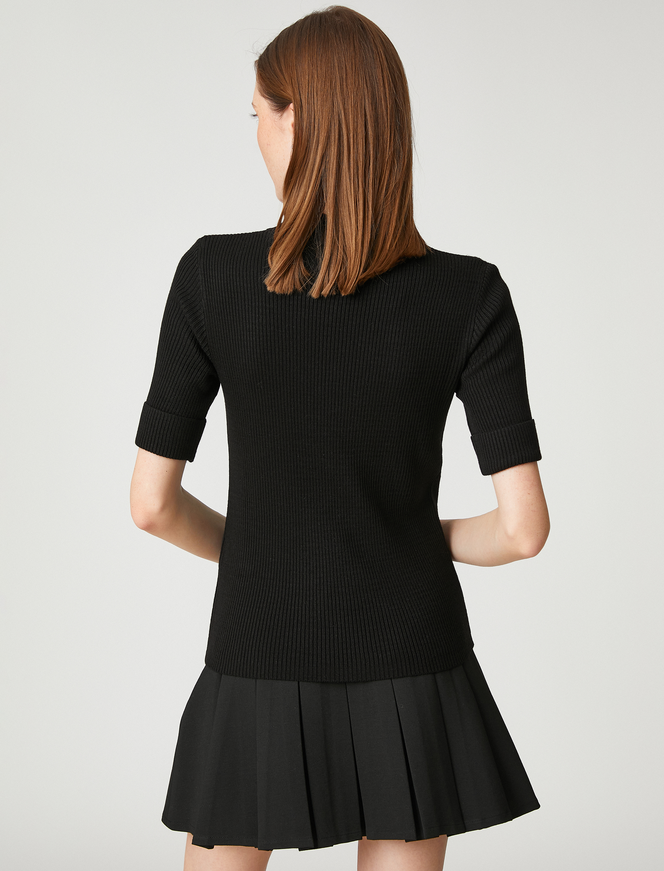   Kısa Kollu Kazak Yarım Balıkçı Yaka Ribanalı