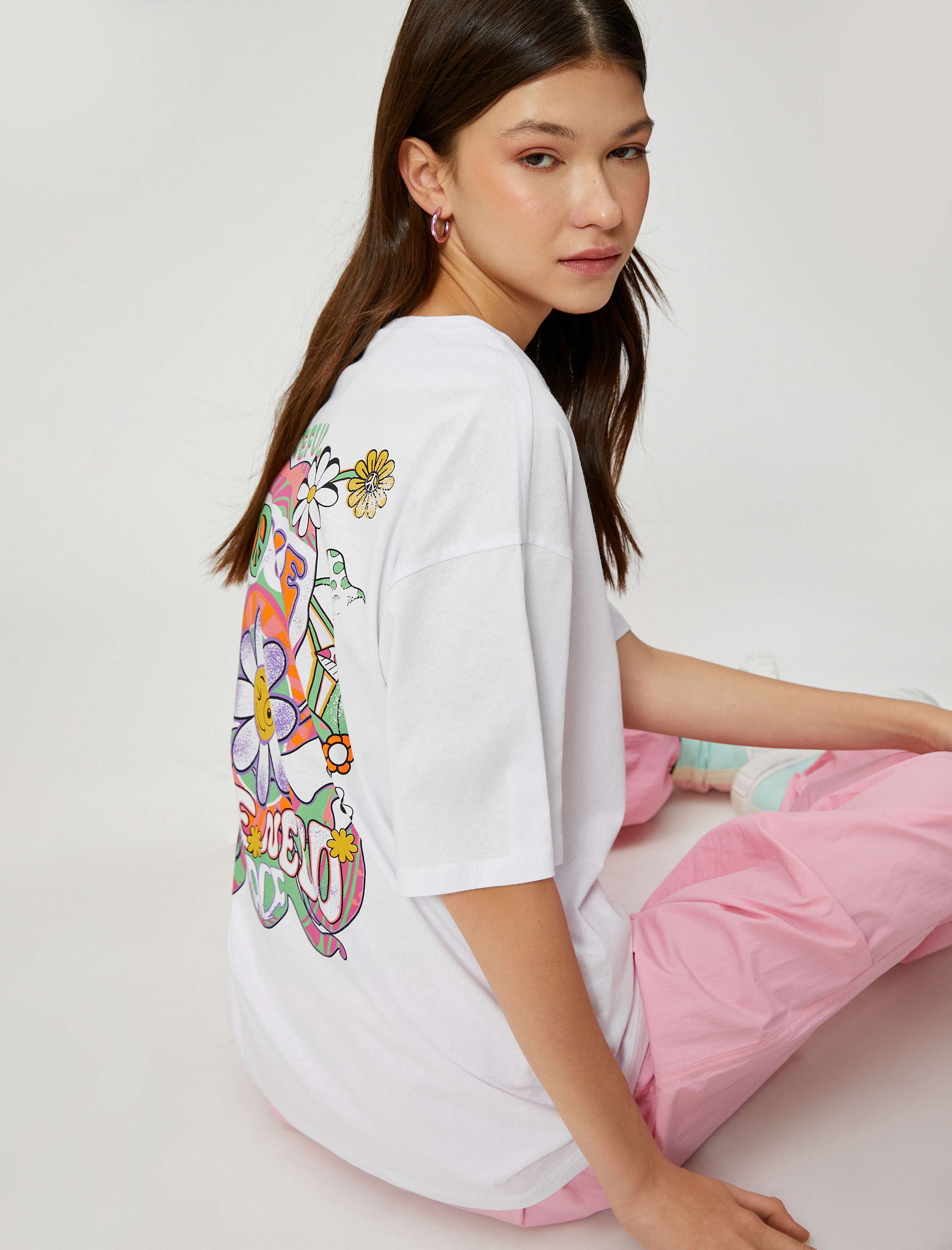   Oversize Tişört Sırt Baskılı Kısa Kollu Bisiklet Yaka Pamuklu