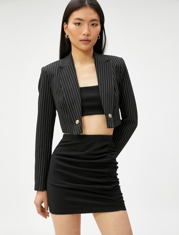  Drape Detaylı Mini Etek