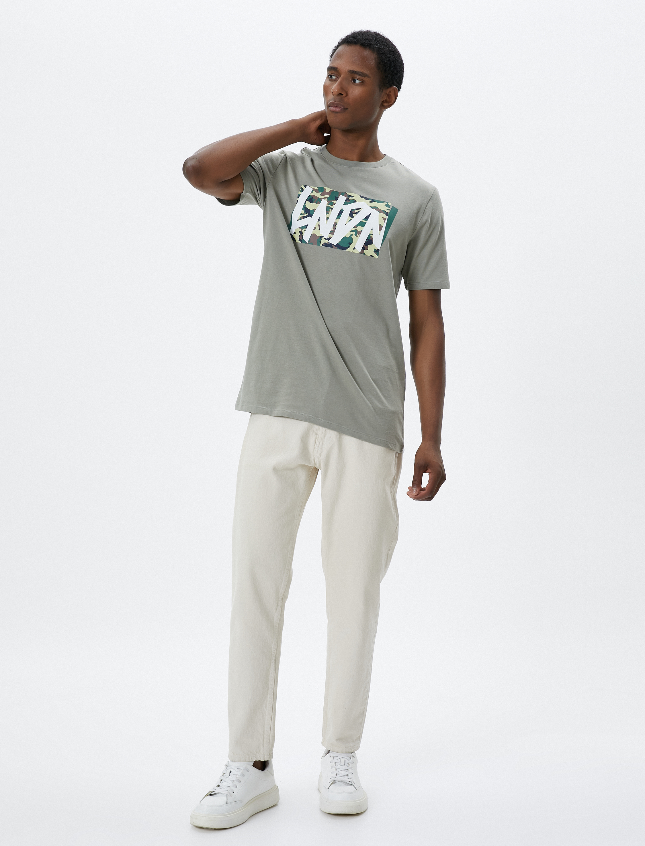   Basic Tişört Kamuflaj Baskılı Bisiklet Yaka