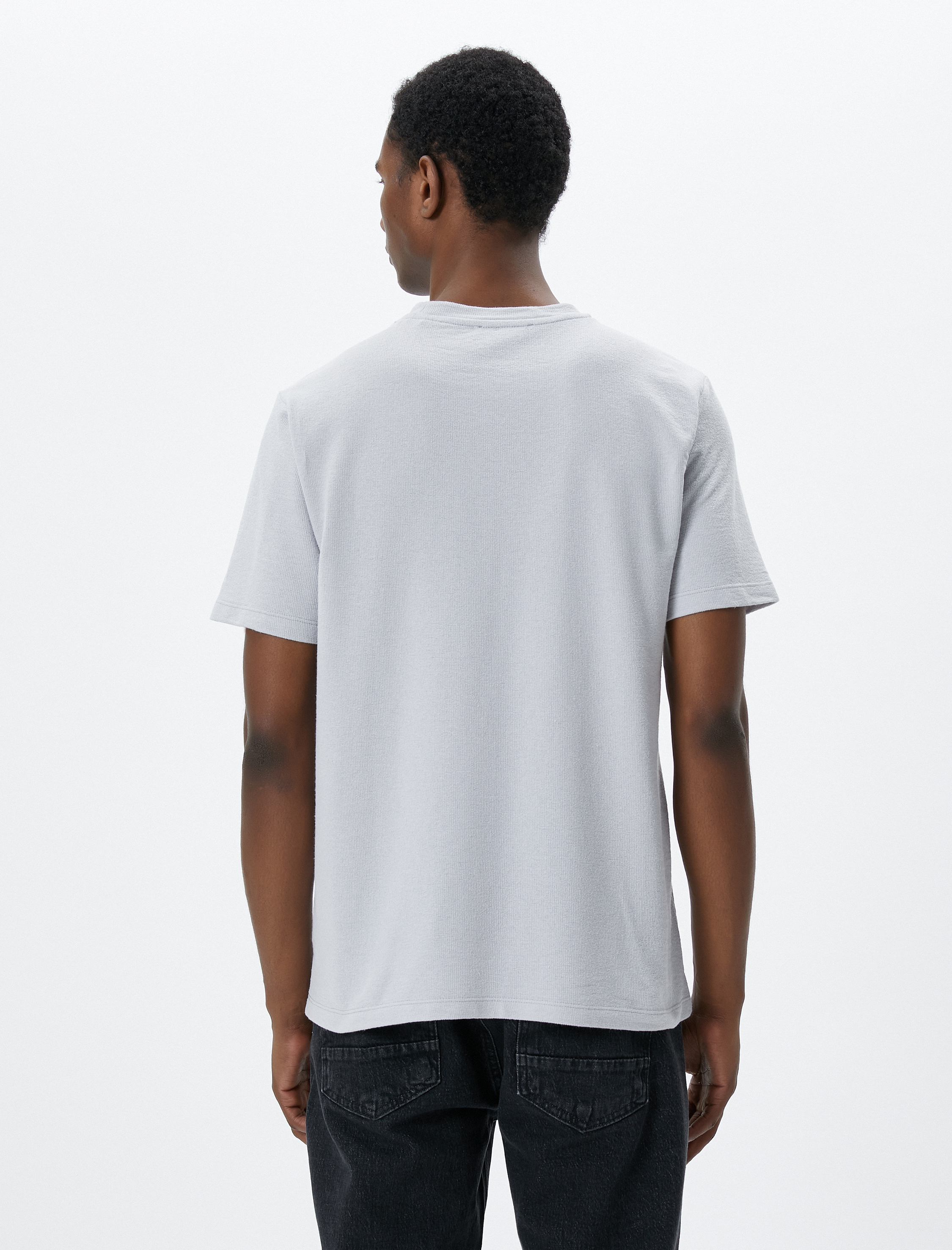   Kapaklı Cep Detaylı Tişört Bisiklet Yaka Kısa Kollu