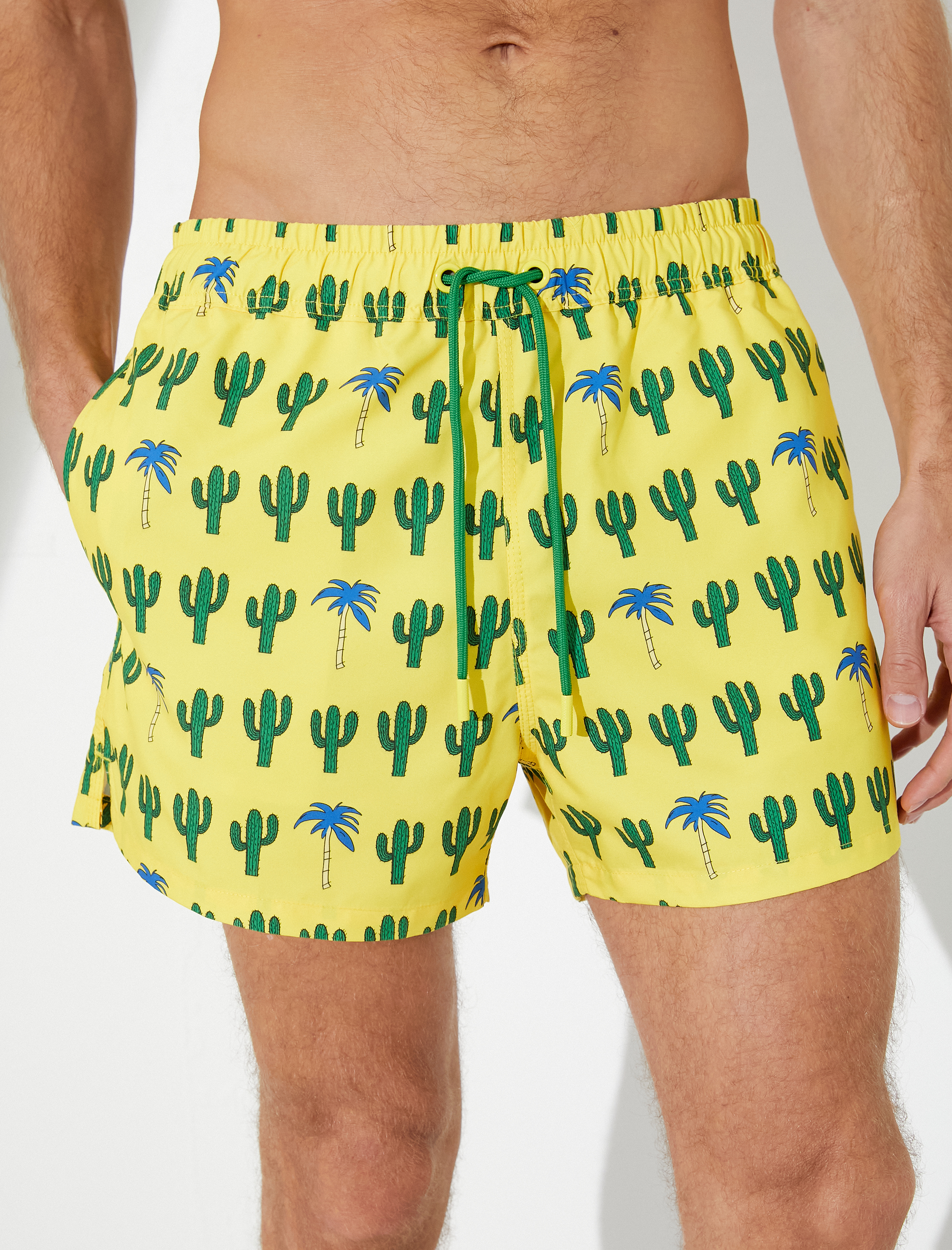   Kısa Deniz Şortu Kaktüs Temalı Baskılı Beli Bağcıklı Cepli