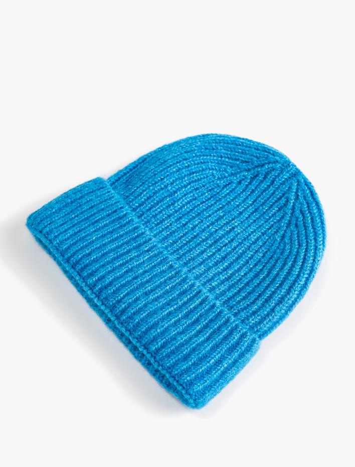 Kadın Lastikli Örgü Bere Kenarları Katlı