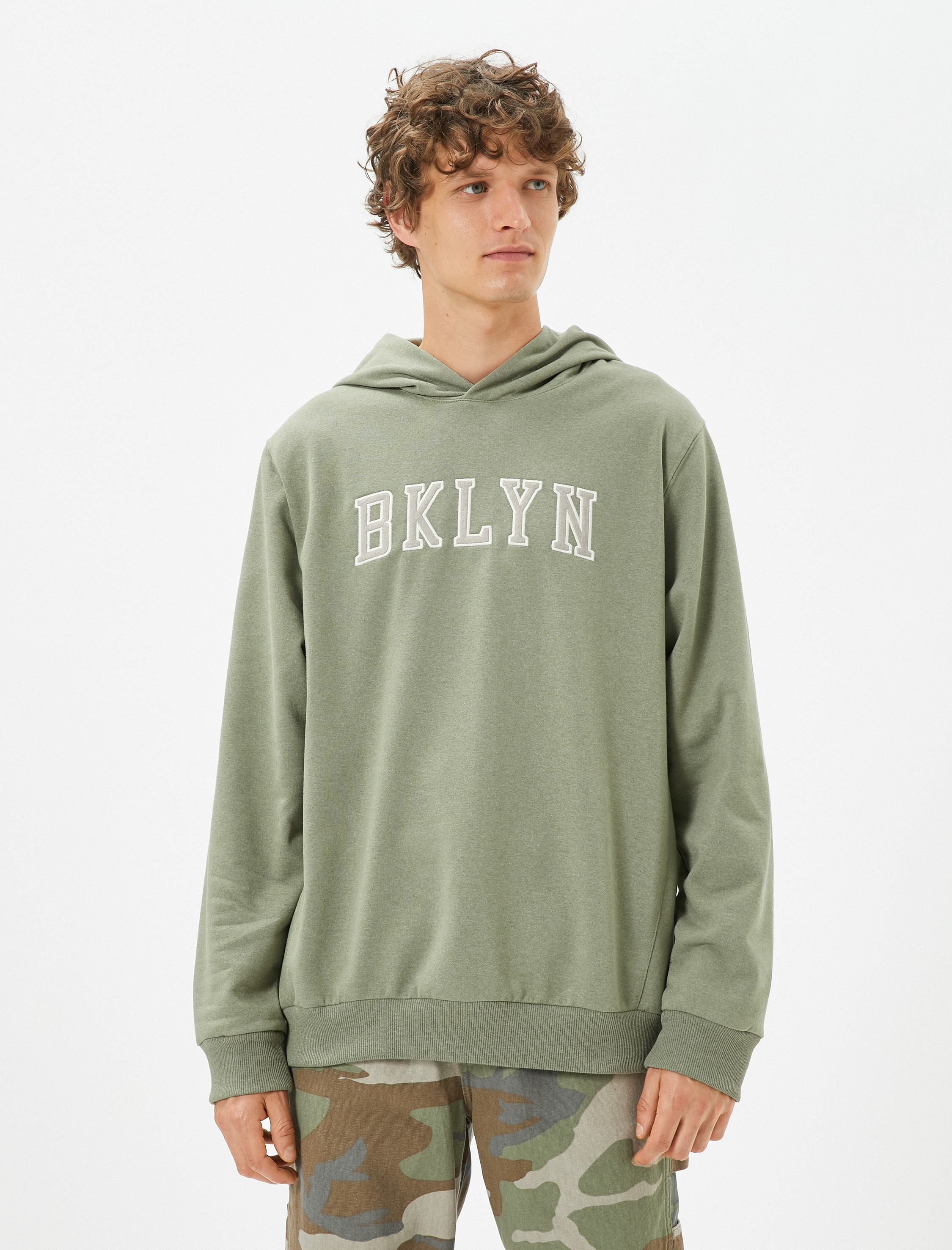   Kapşonlu Kolej Sweat Slogan İşlemeli Uzun Kollu