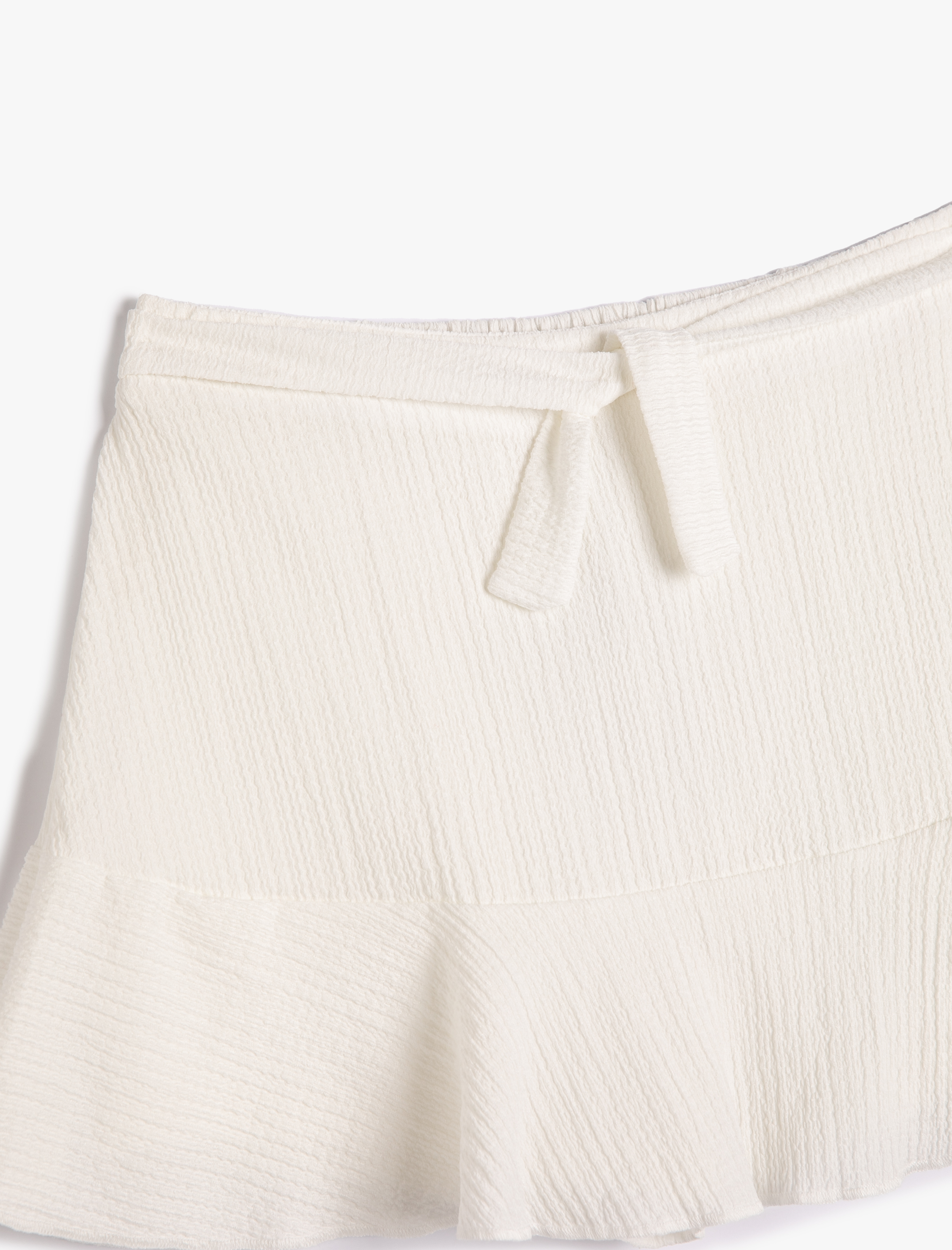  Kız Çocuk Şort Etek Fırfırlı Dokulu Beli Lastikli Kuşak Detaylı