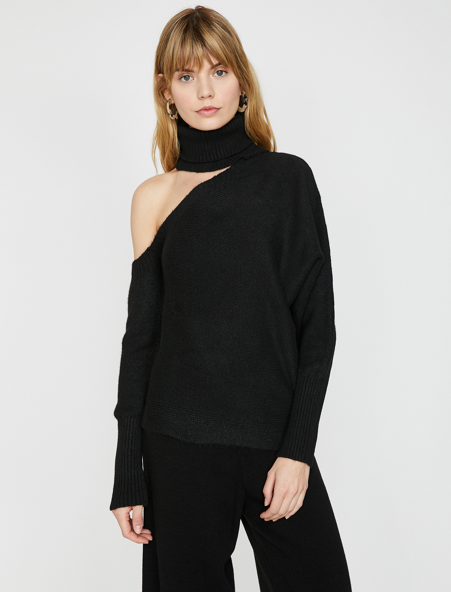   Düğme Detaylı Triko Kazak