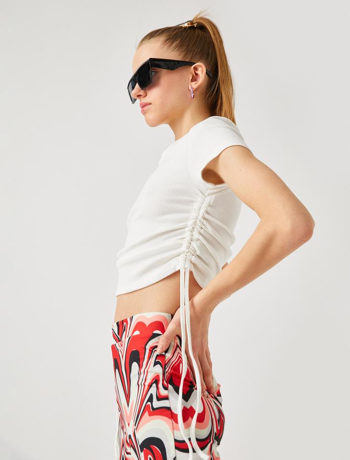  Büzgülü Kısa Kollu Tişört