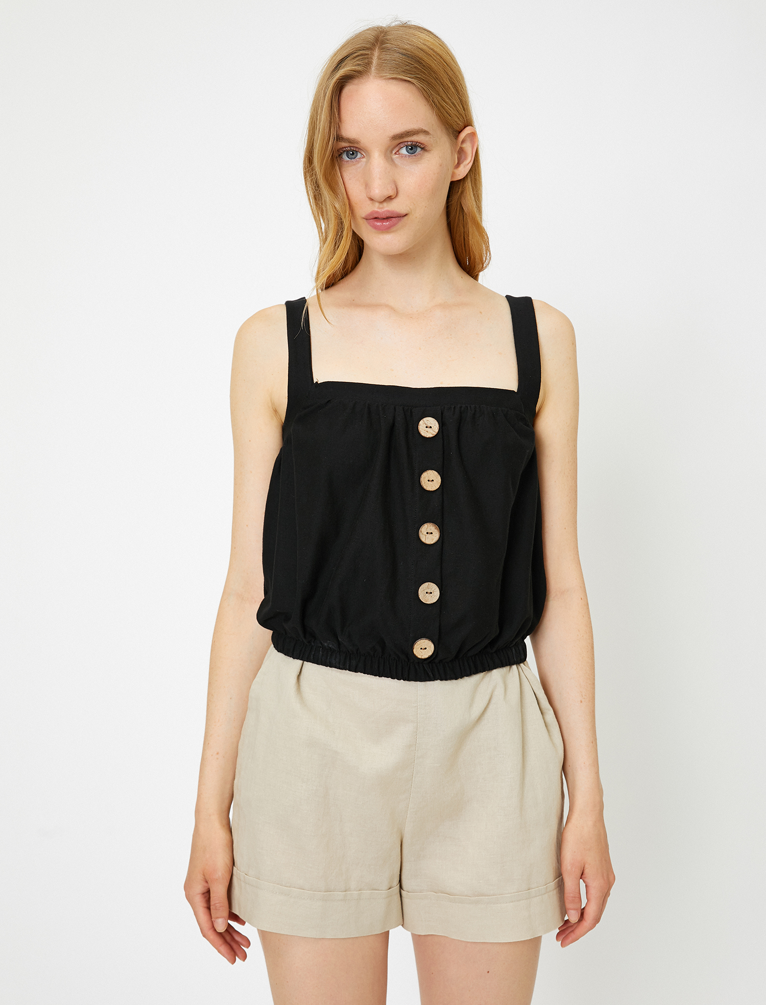   Düğme Detaylı Atlet