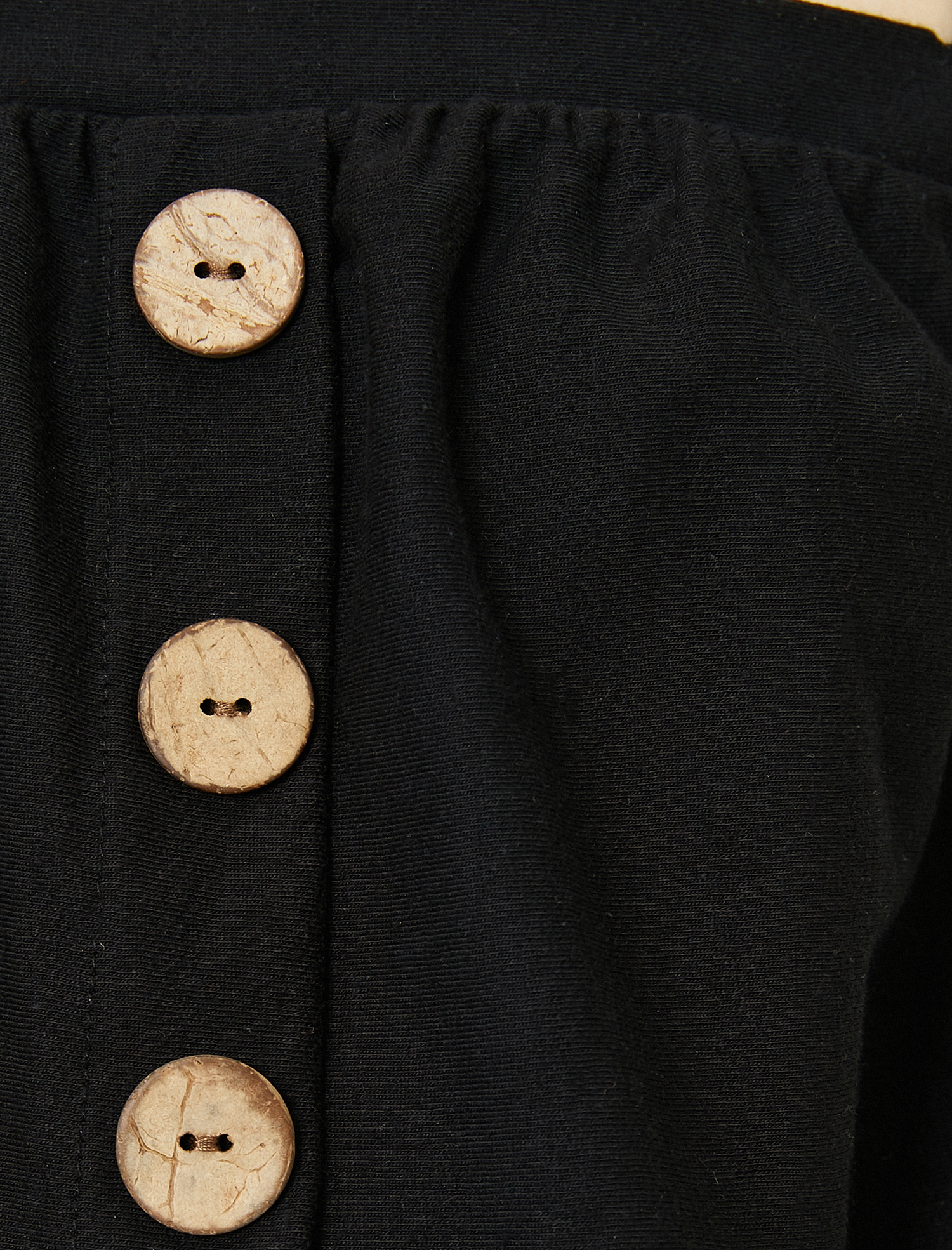   Düğme Detaylı Atlet