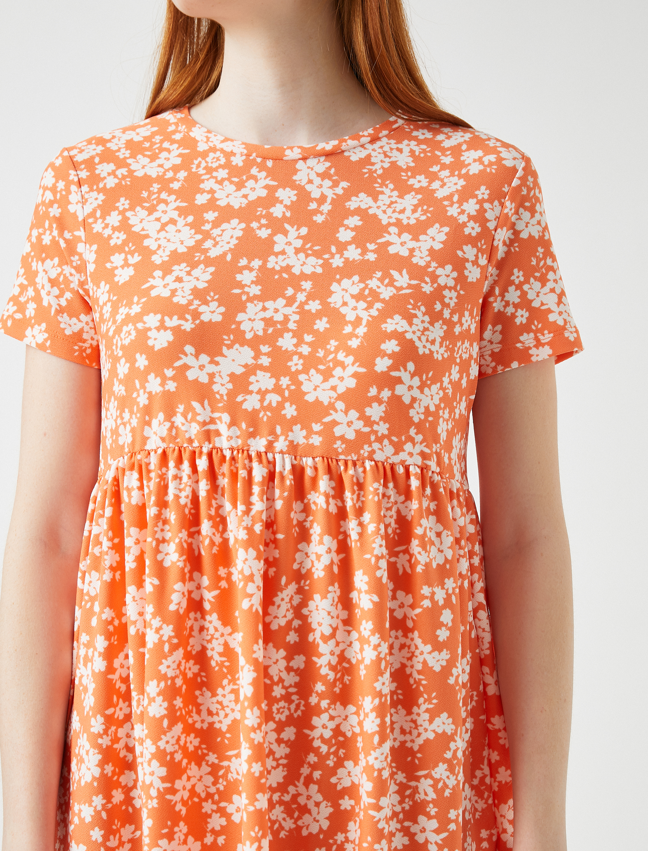   Çiçekli Yazlık Elbise Kisa Kollu Bisiklet Yaka