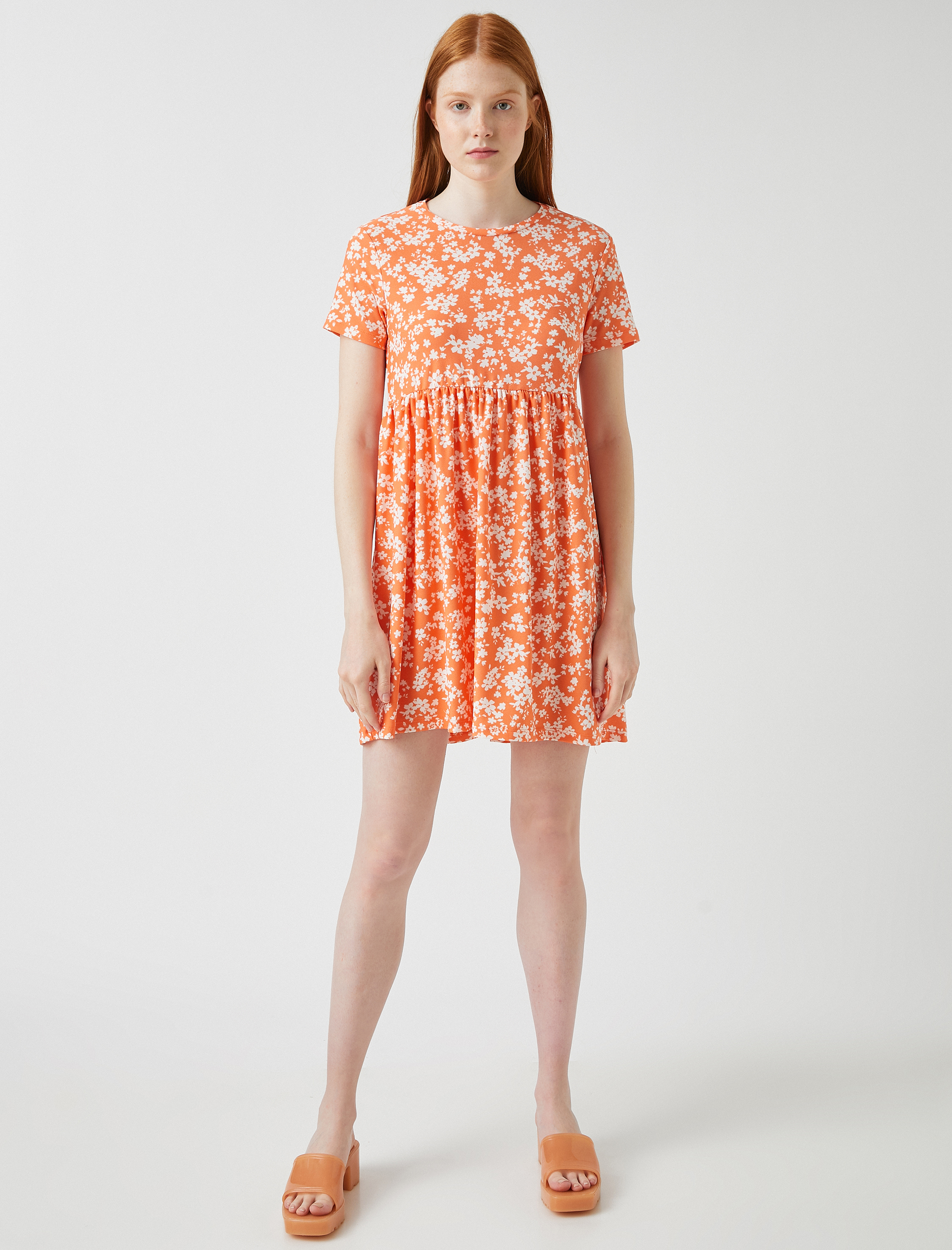   Çiçekli Yazlık Elbise Kisa Kollu Bisiklet Yaka