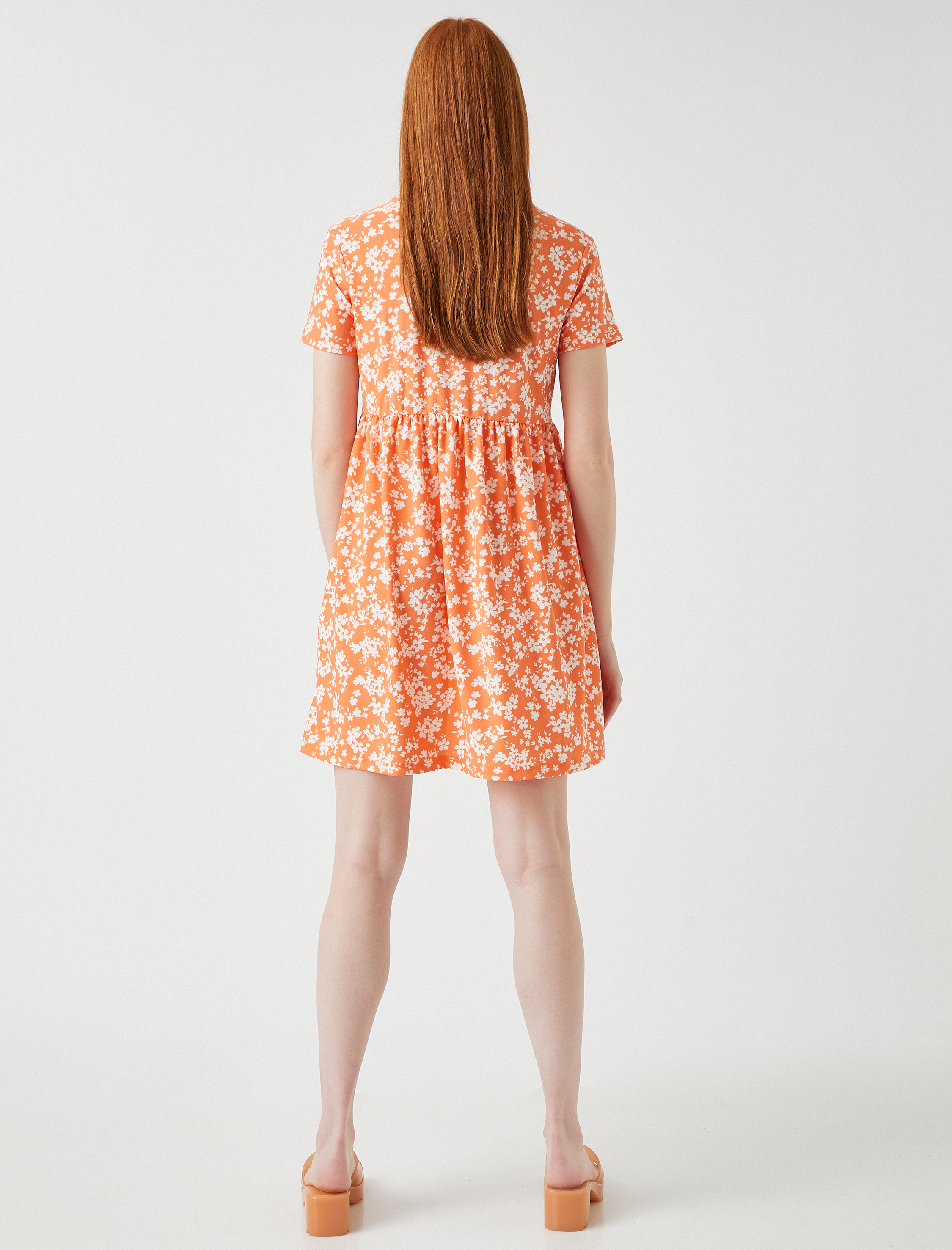   Çiçekli Yazlık Elbise Kisa Kollu Bisiklet Yaka