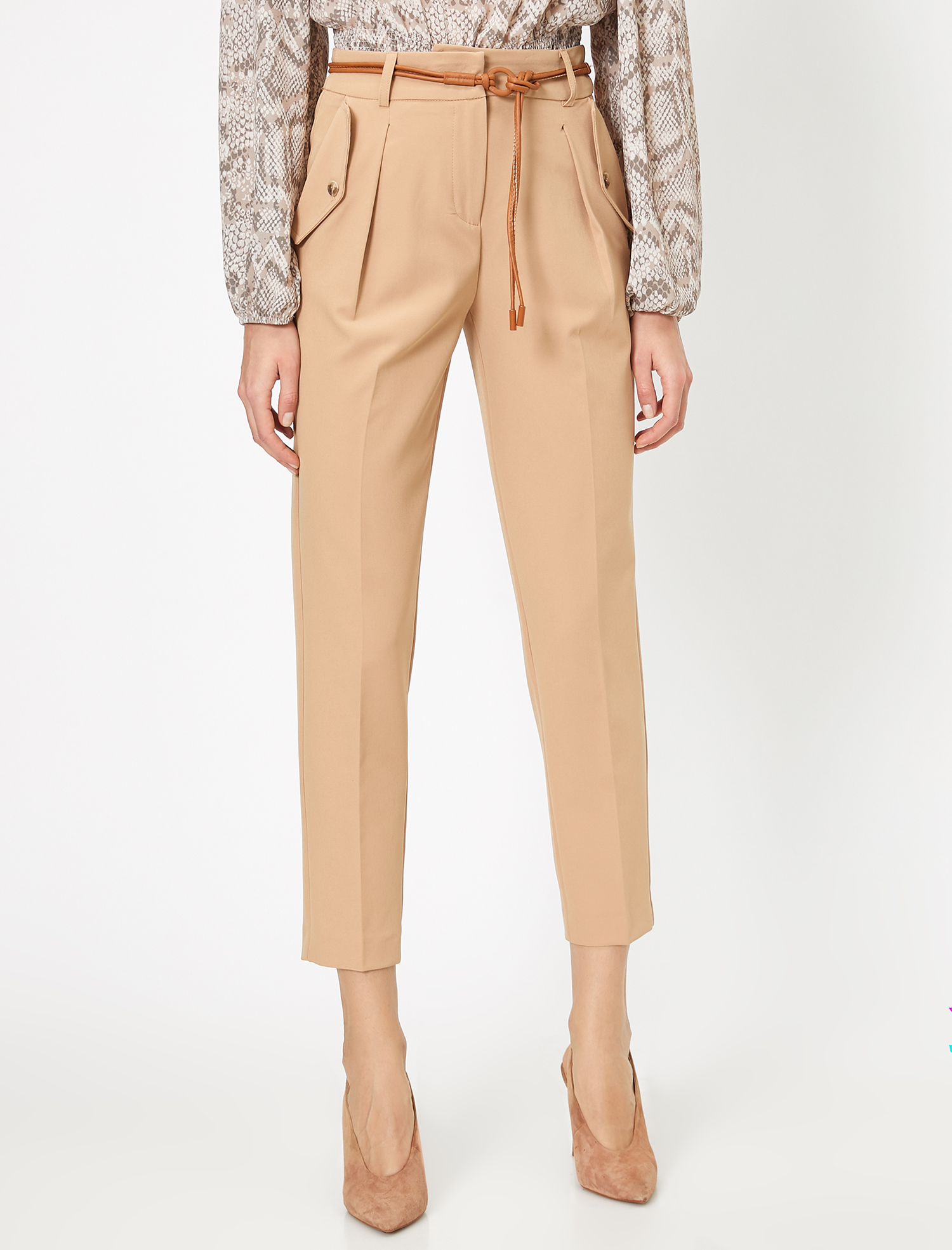   Kemer Detaylı Pilili Pantolon