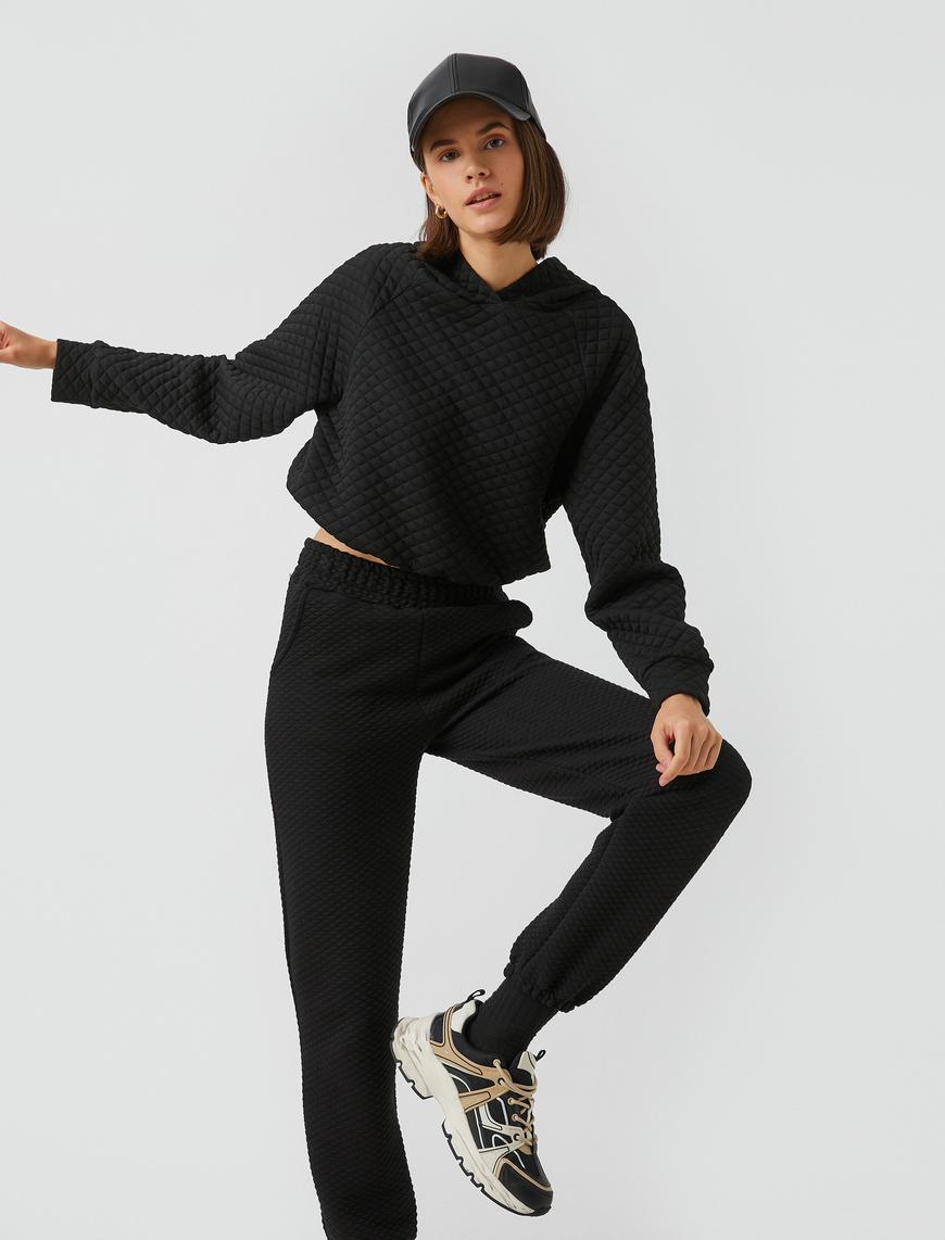   Kapüşonlu Kapitone Sweatshirt