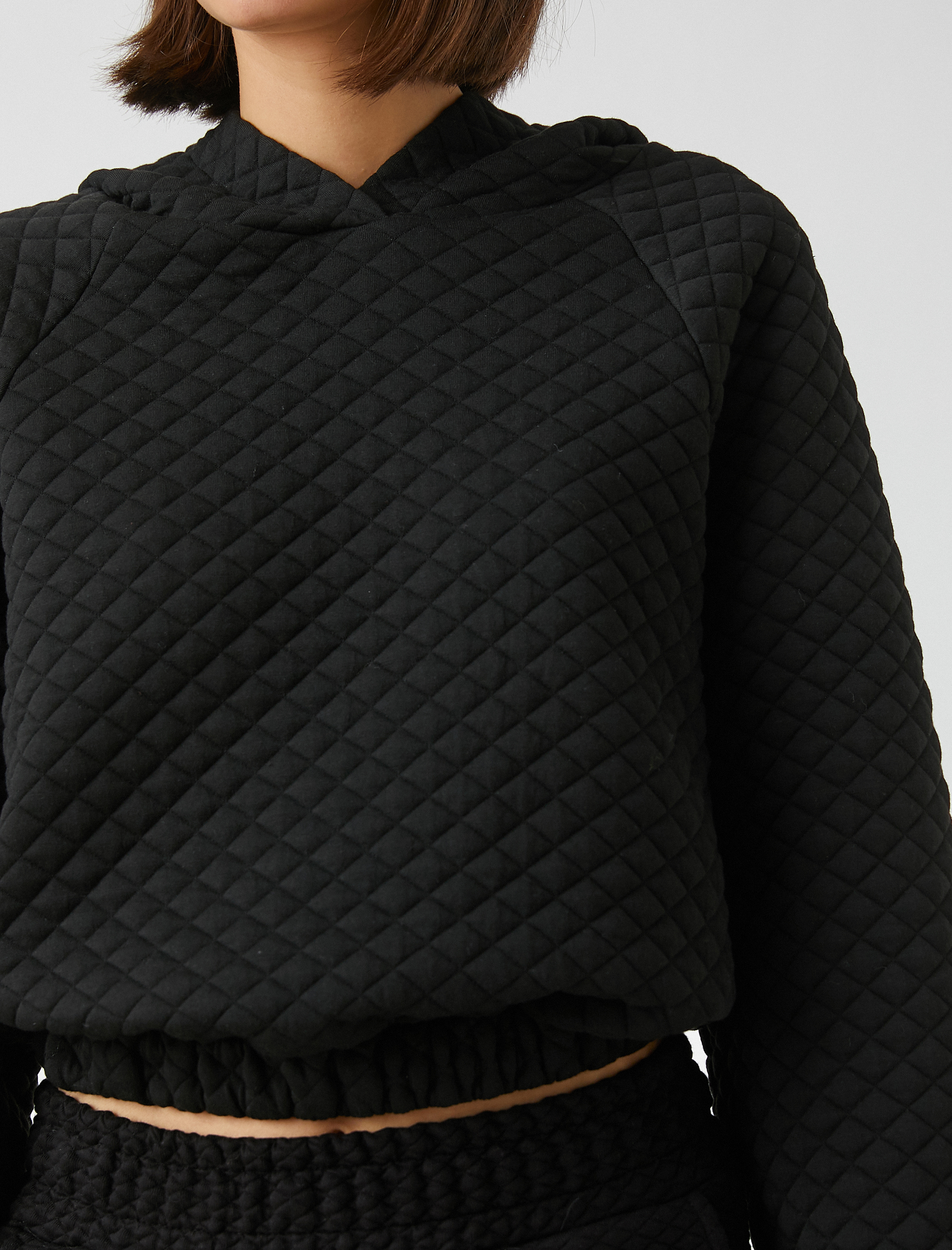   Kapüşonlu Kapitone Sweatshirt