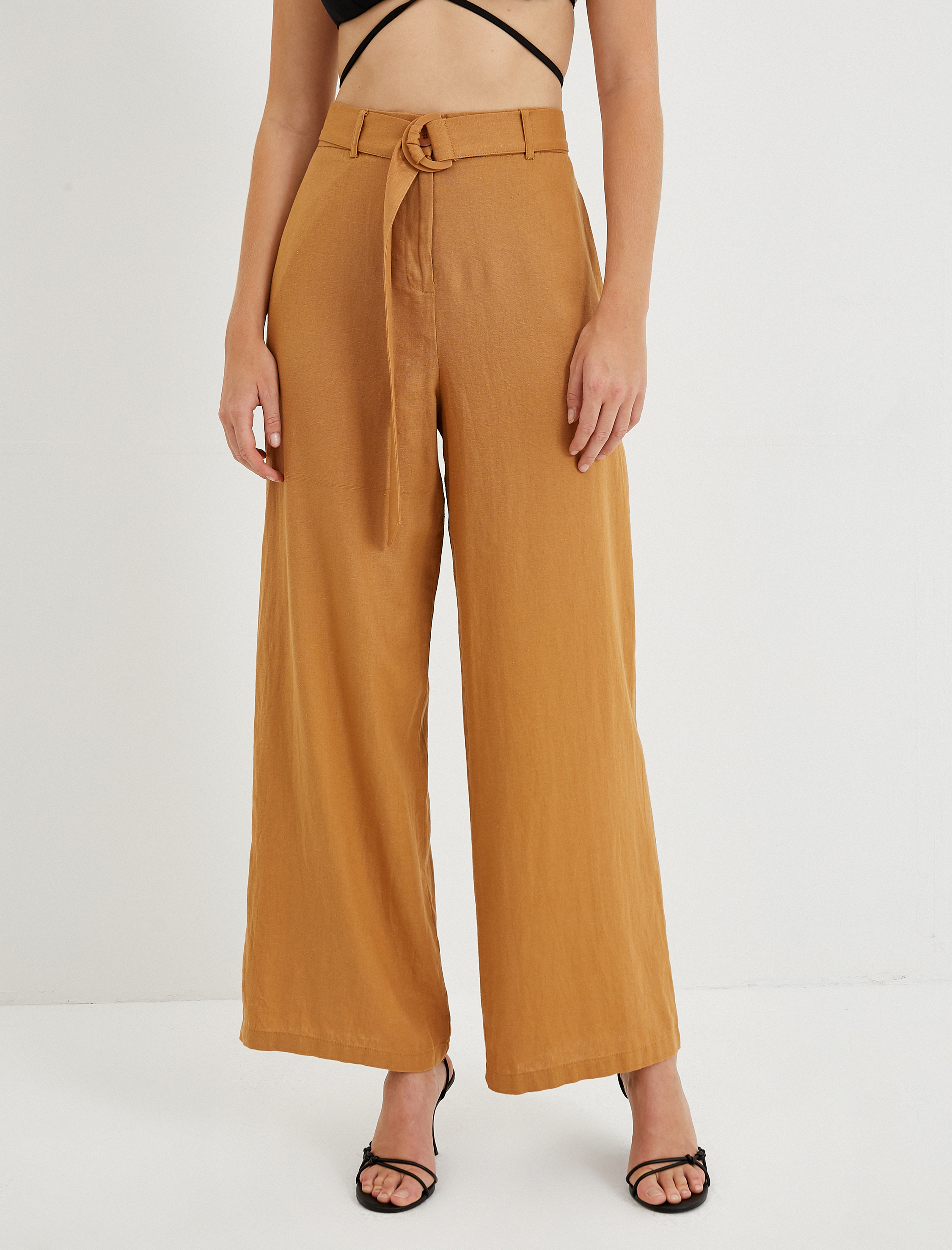   Bol Paça Pantolon Kemerli Keten Karışımlı