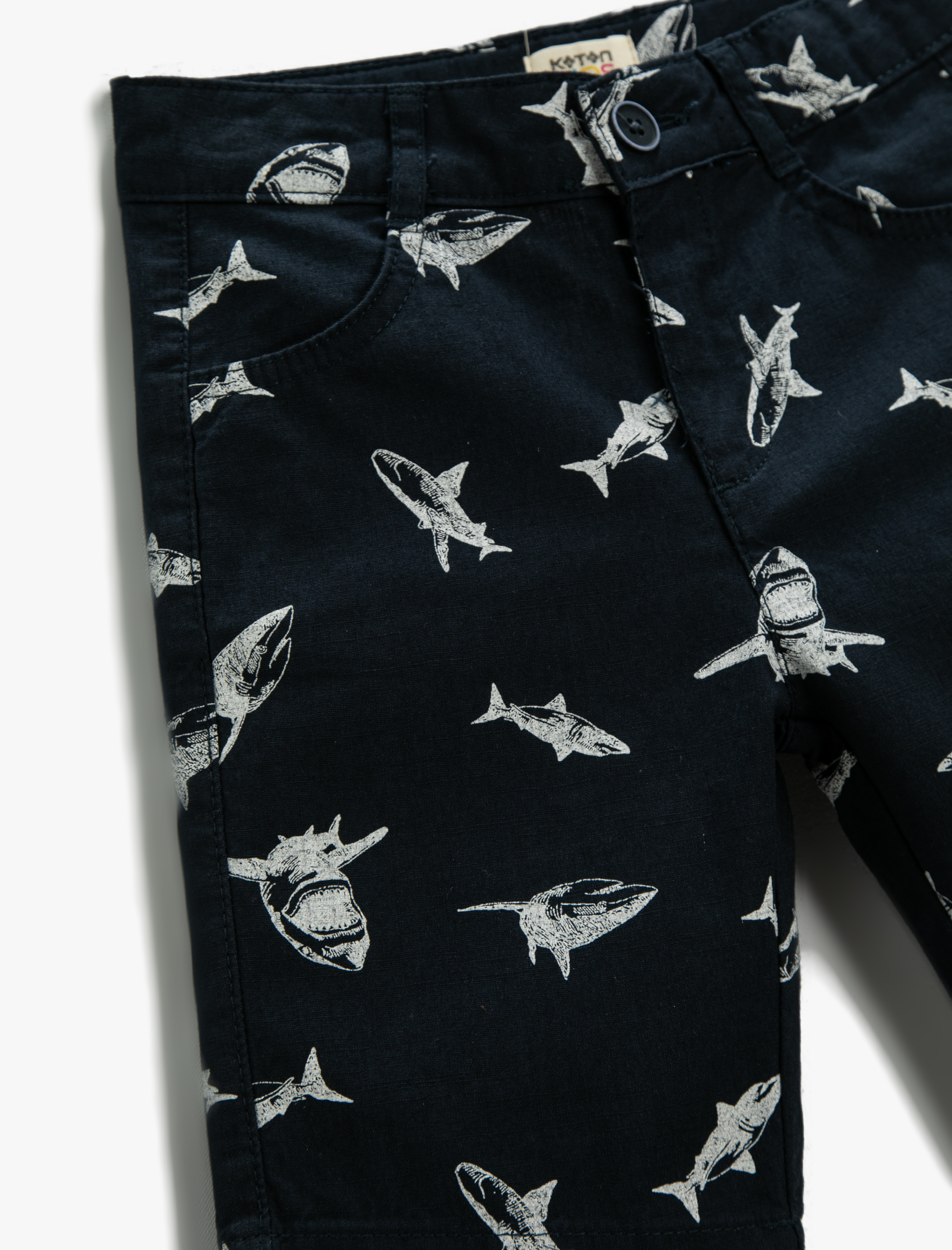  Erkek Çocuk Köpek Balığı Baskılı Şort Diz Üstü Pamuklu