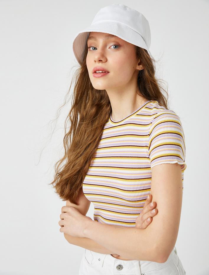  Kısa Kollu Tişört Bisiklet Yaka