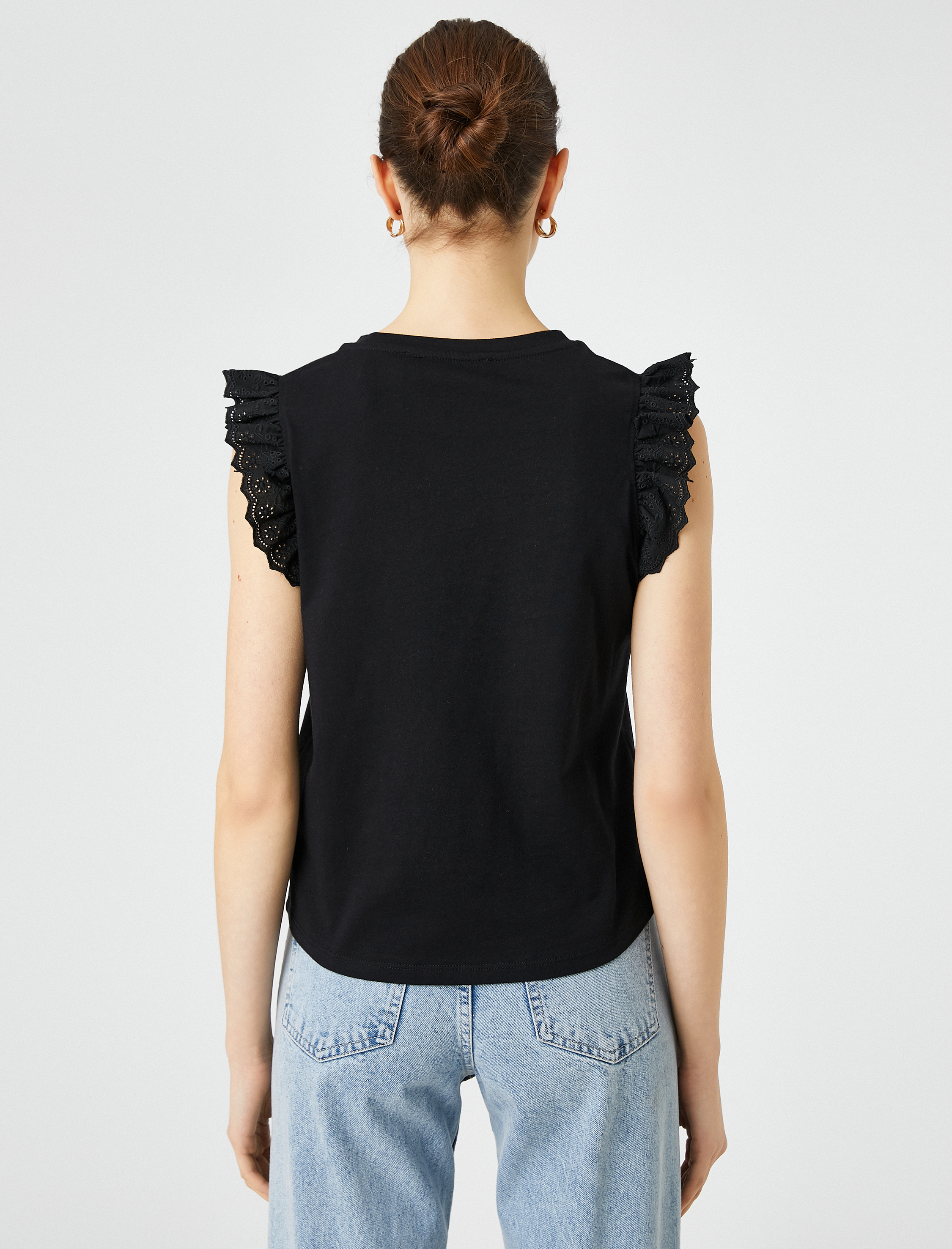   Kolları Fisto Detaylı Tişört Bisiklet Yaka