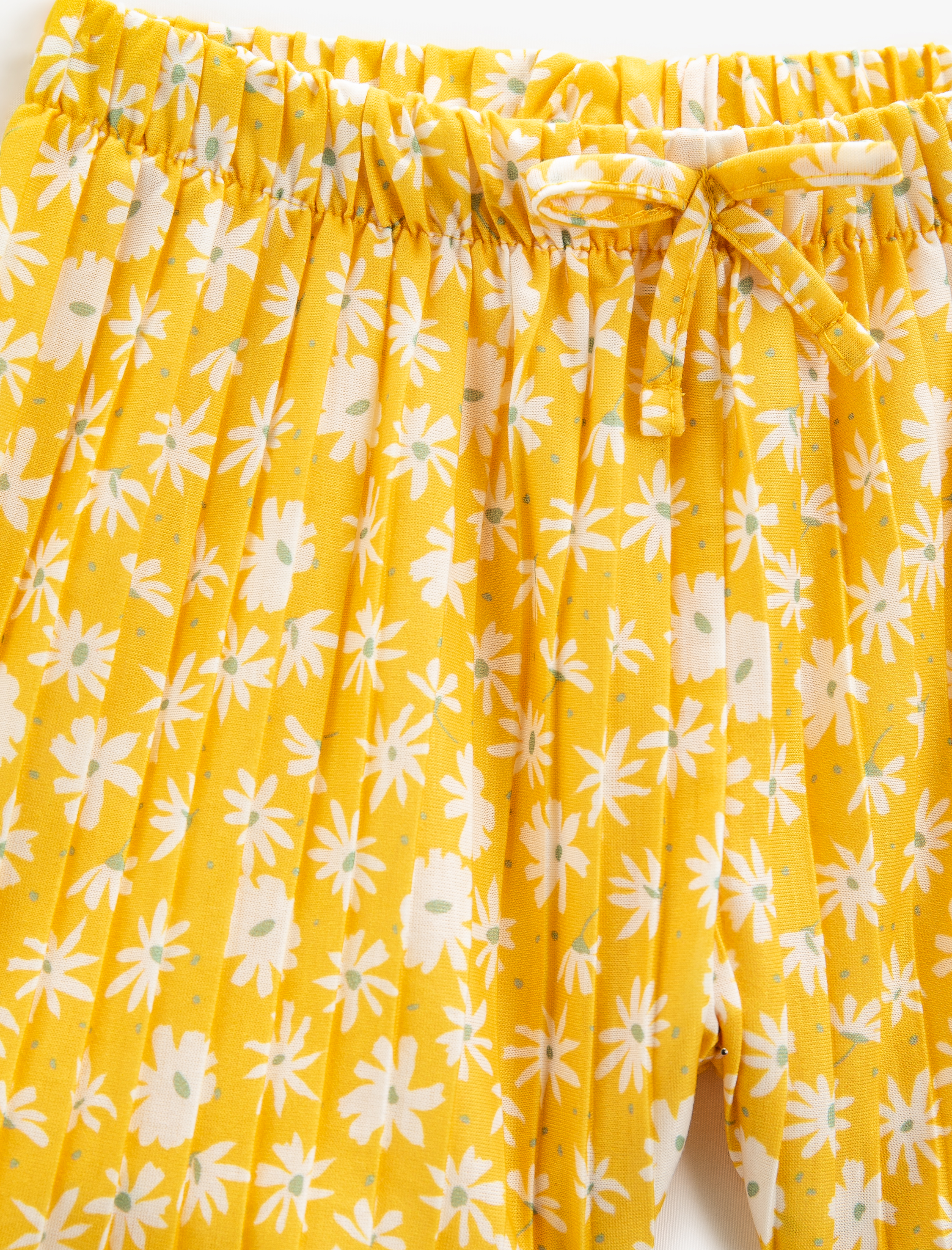  Kız Çocuk Piliseli Çiçekli Şort Beli Bağlamalı