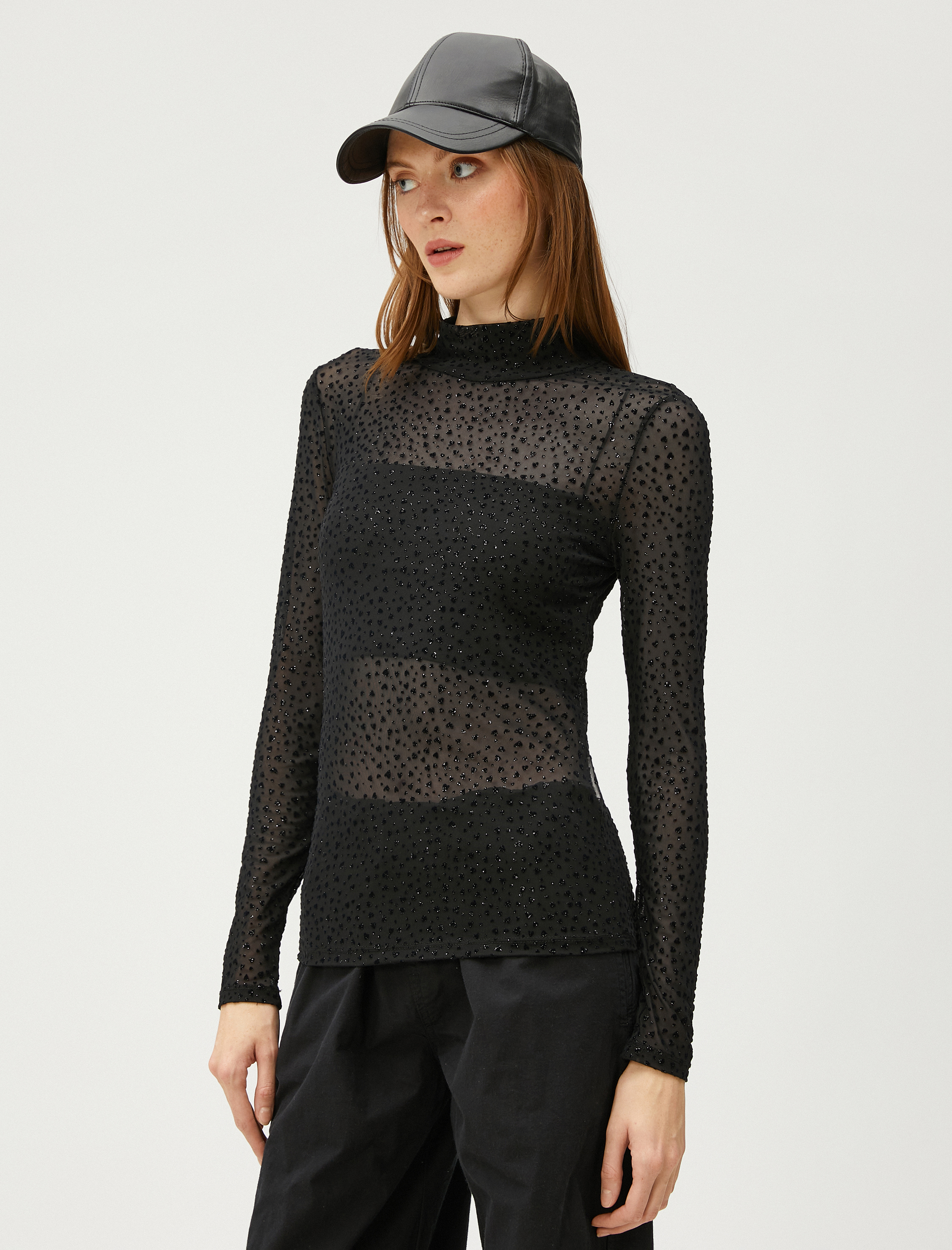   Transparan Bluz Uzun Kollu Simli Kalpli