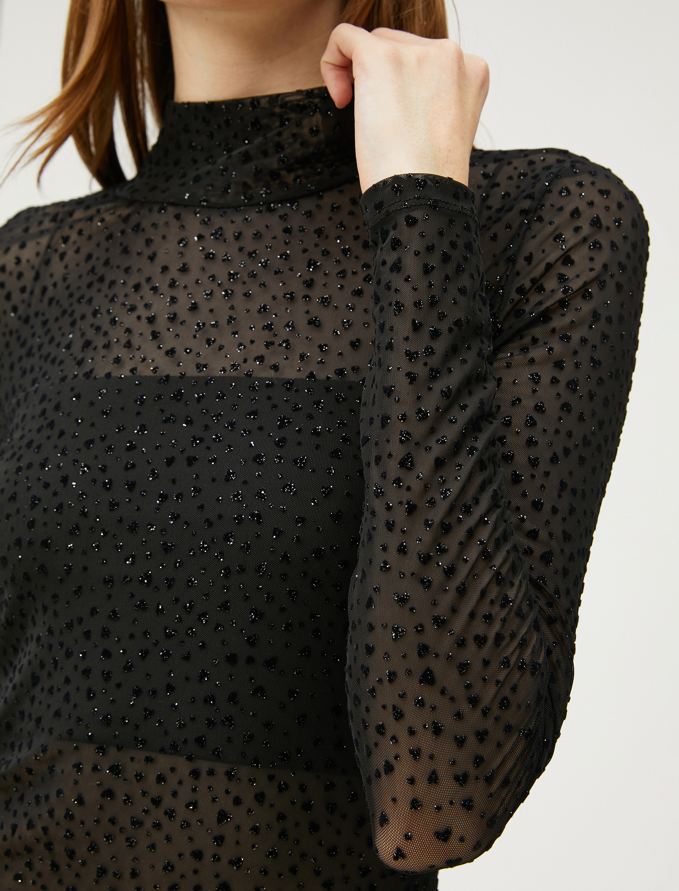   Transparan Bluz Uzun Kollu Simli Kalpli